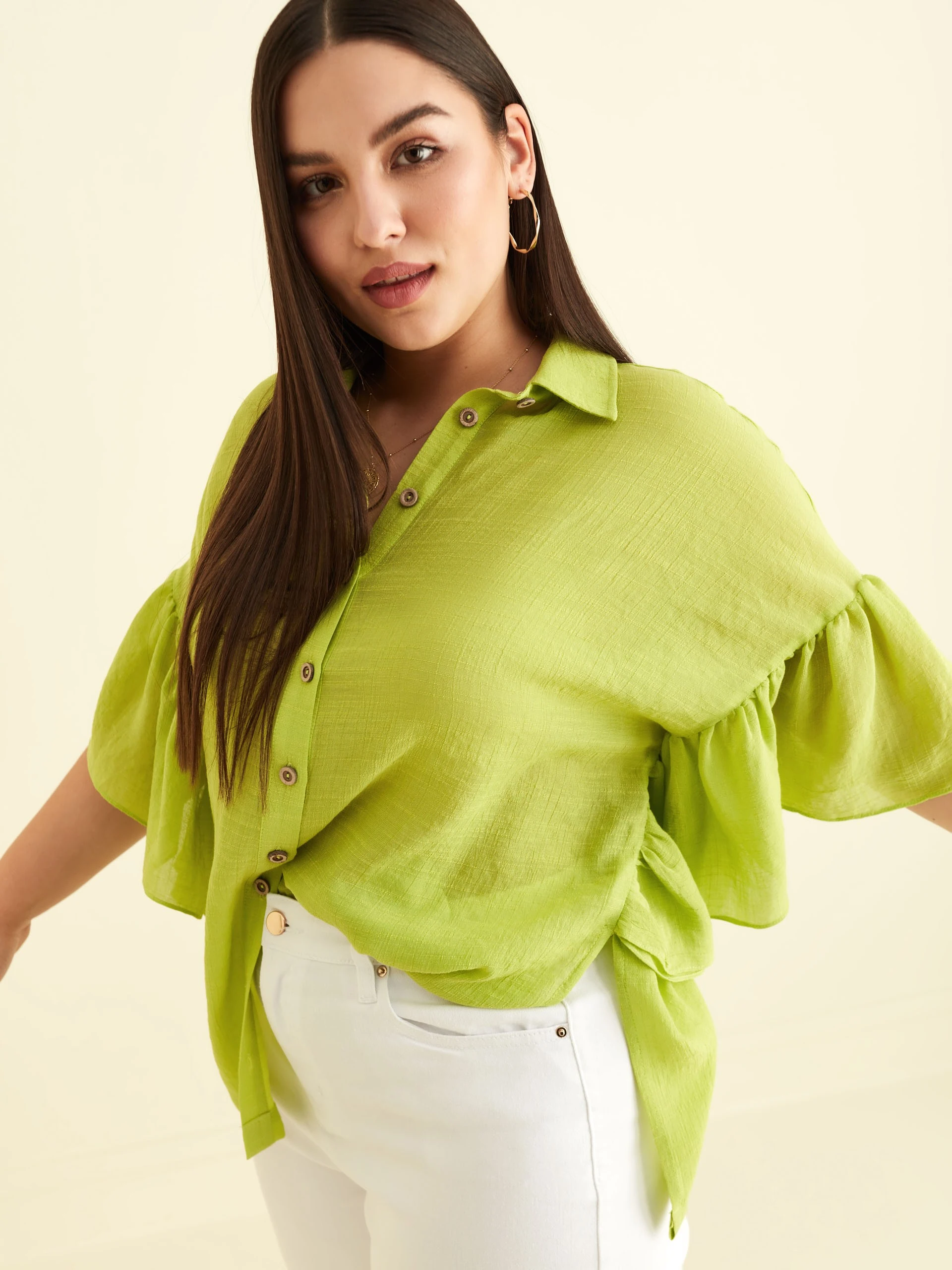 LIGHT GREEN BLOUSE WITH SHORT SLEEVE