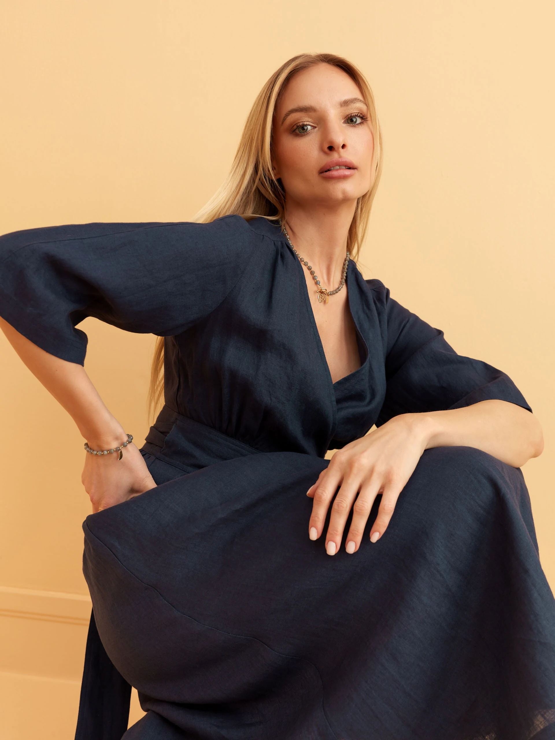 NAVY MIDI DRESS