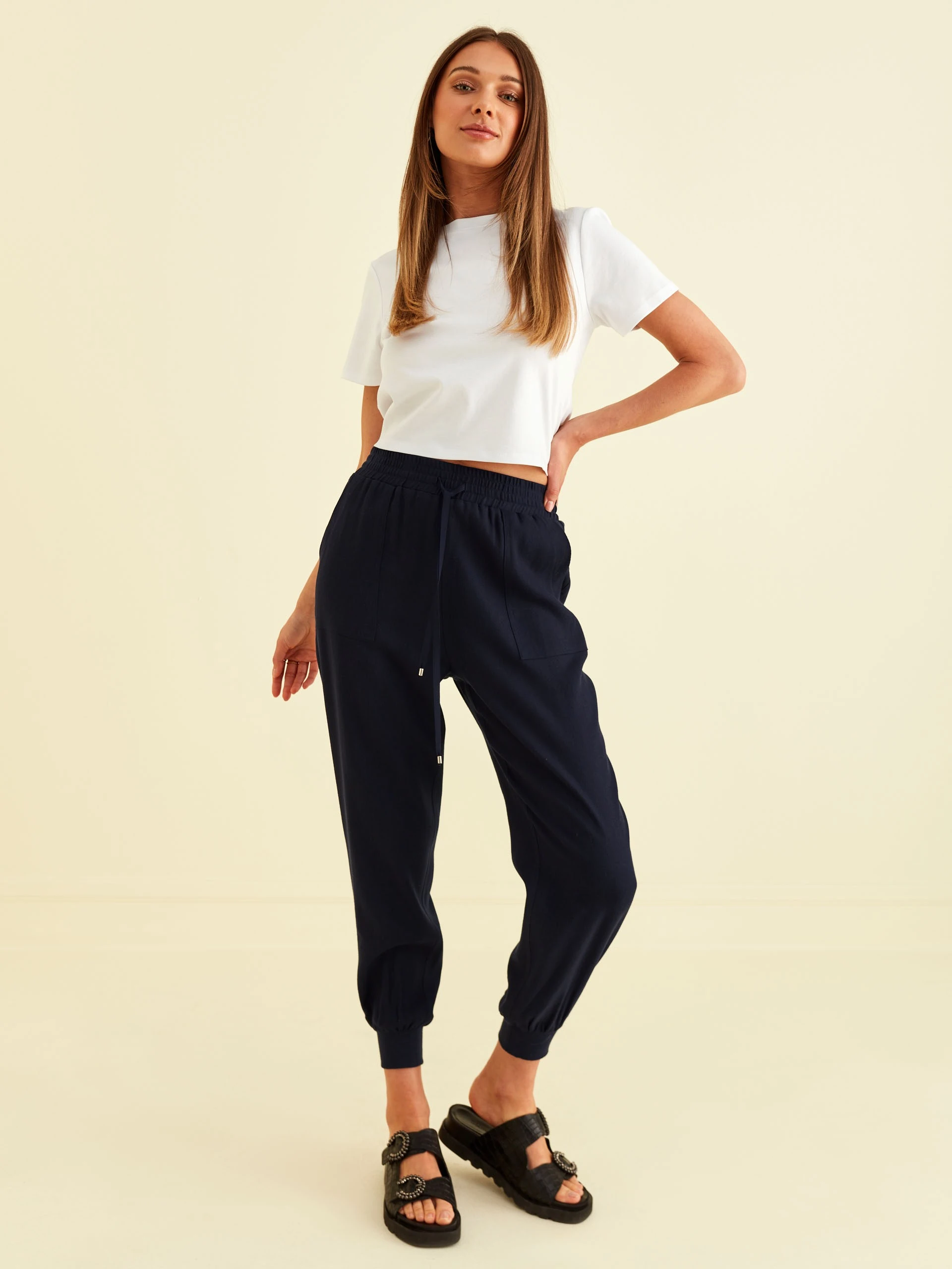 NAVY PANTS WITH WAIST TIE