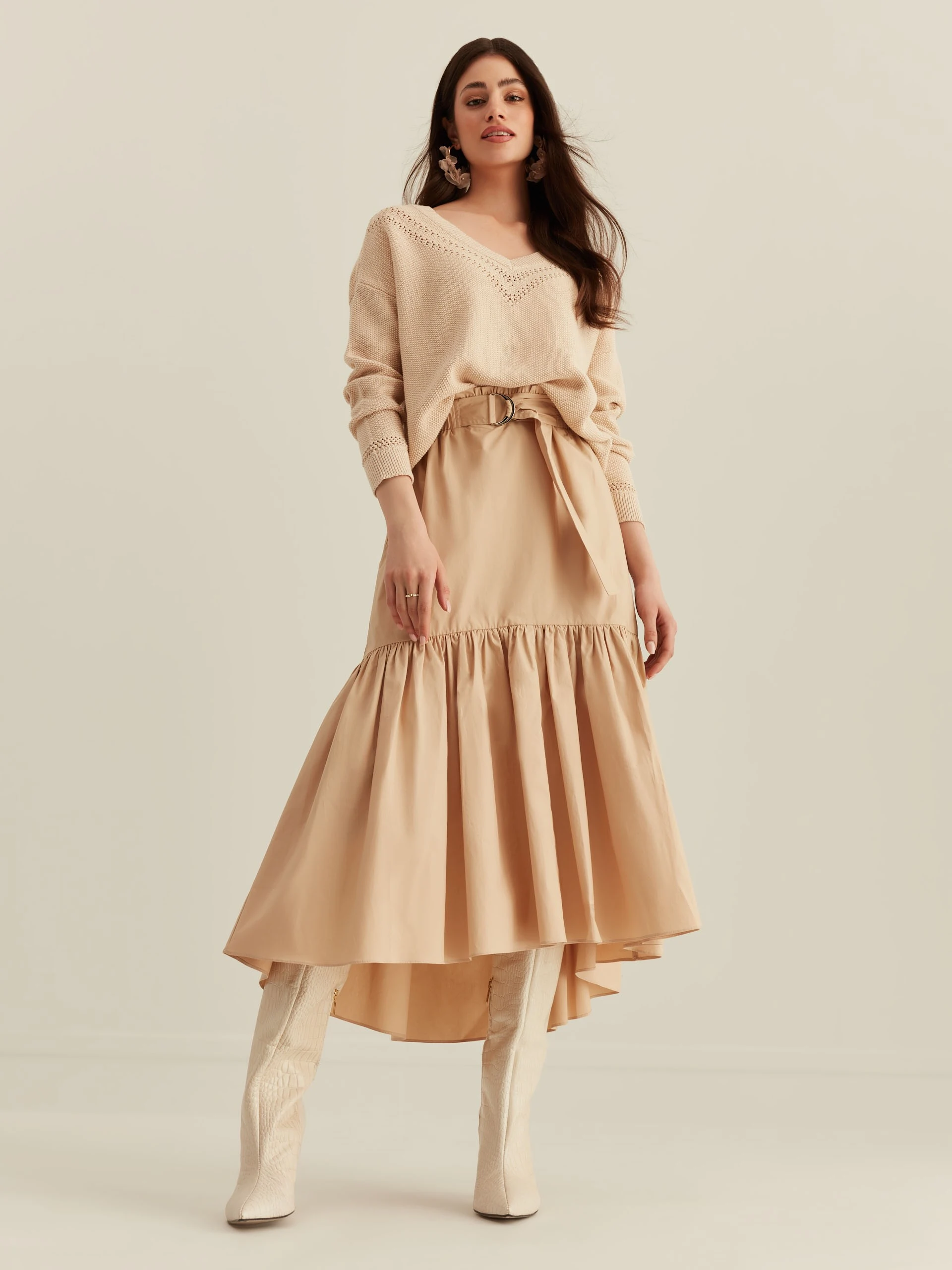 BEIGE SKIRT WITH RUFFLE