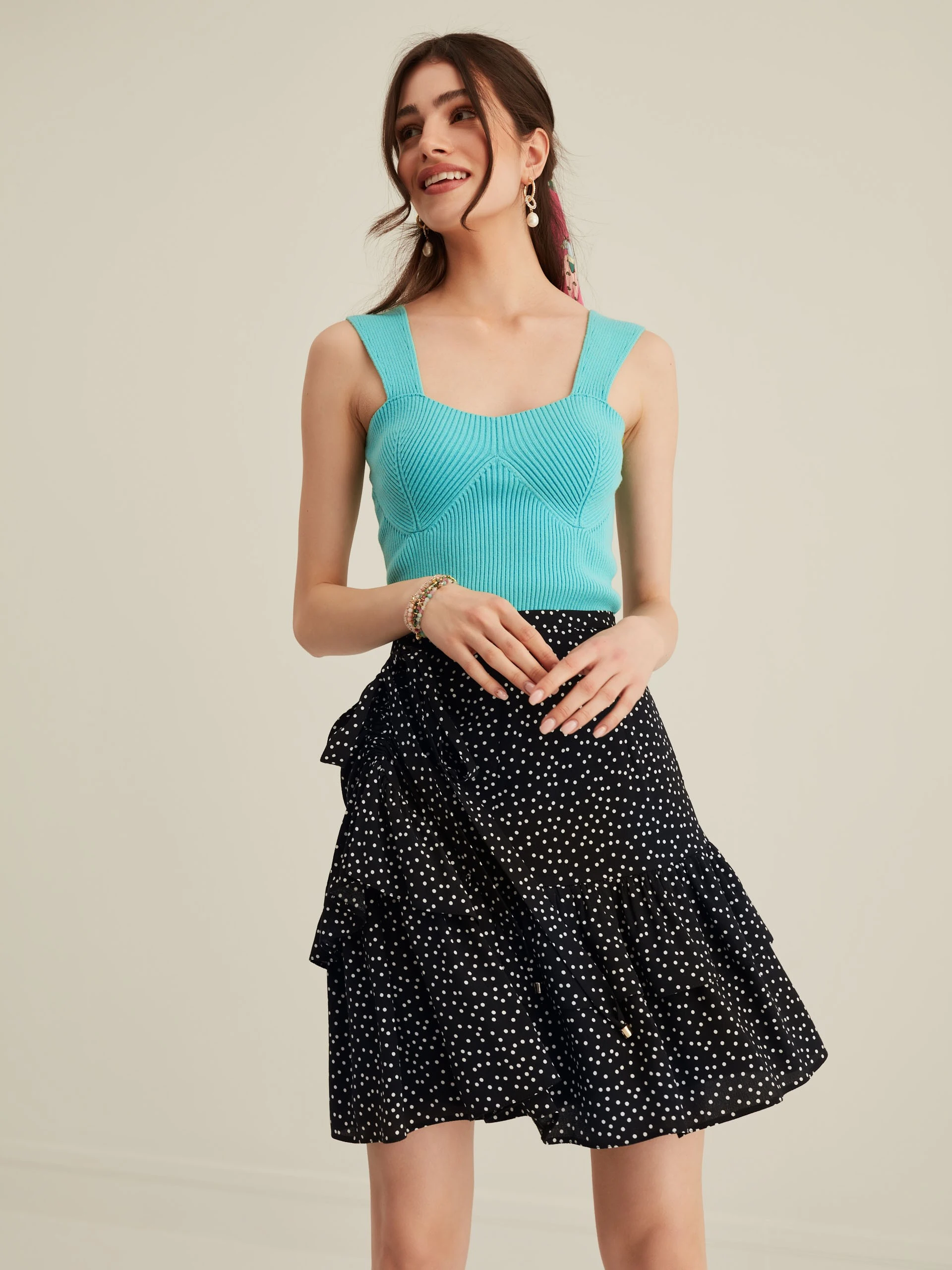 TURQUOISE KNIT TOP