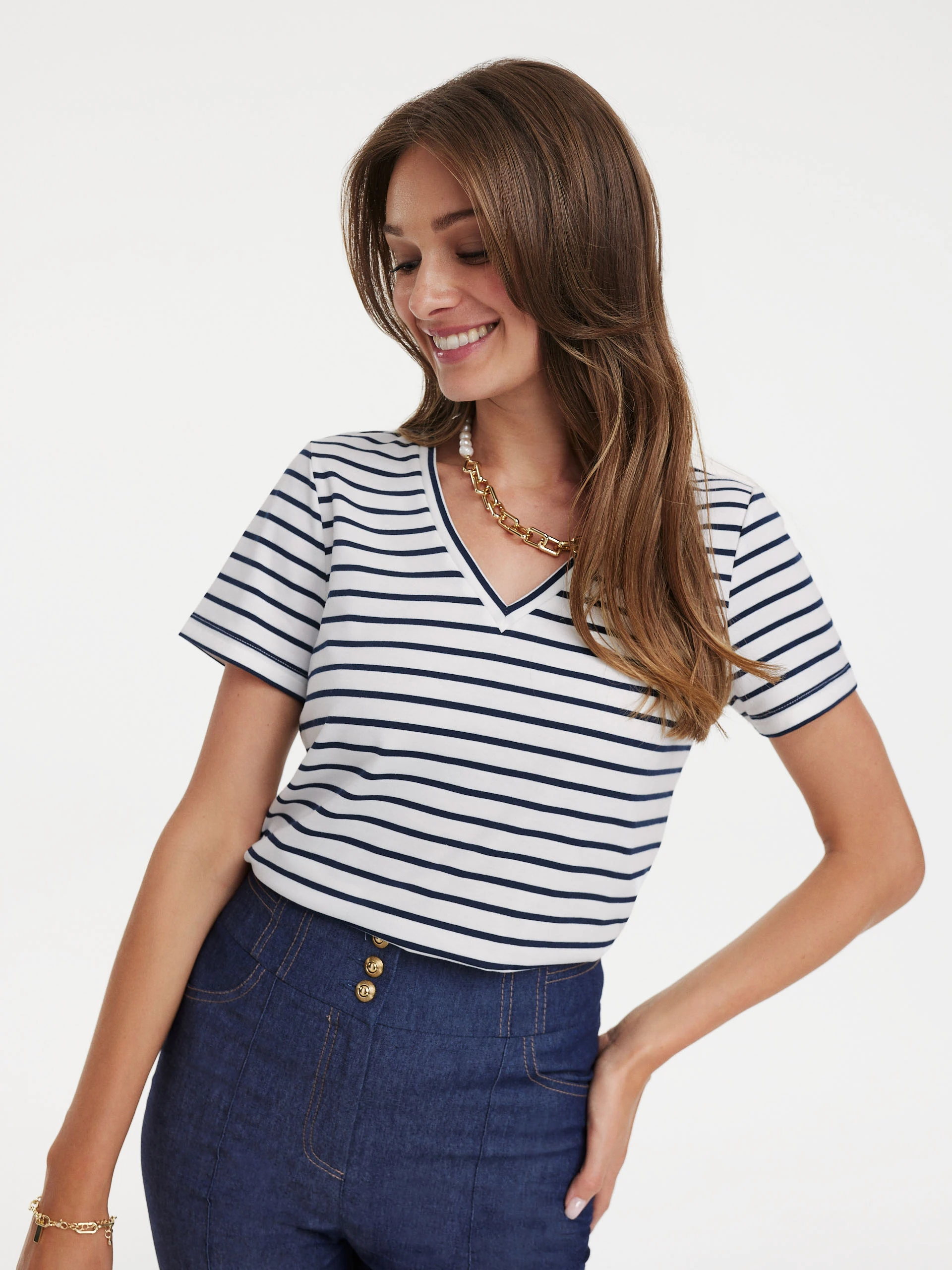 White T-shirt with navy blue stripes