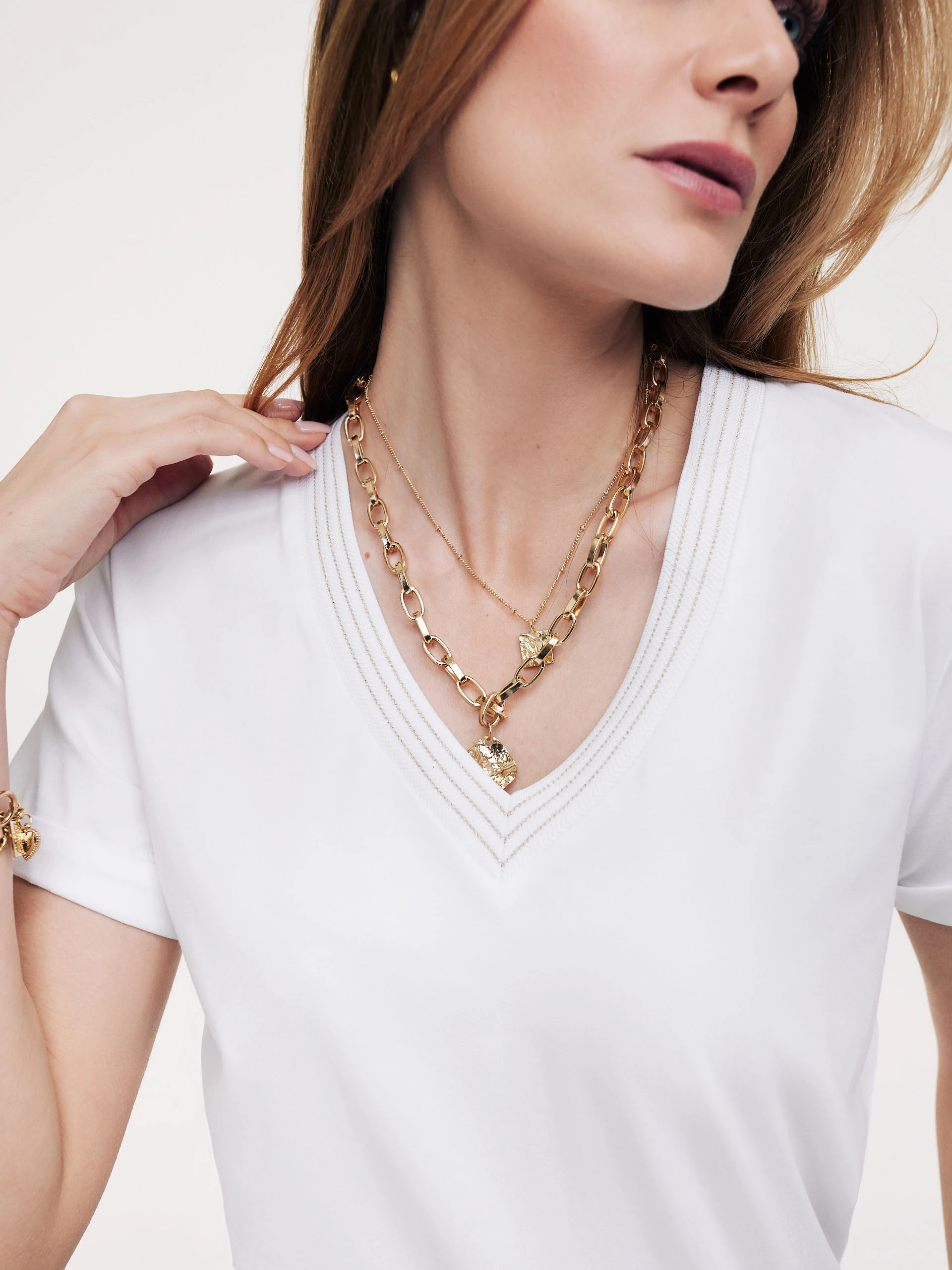 White T-shirt with V neckline