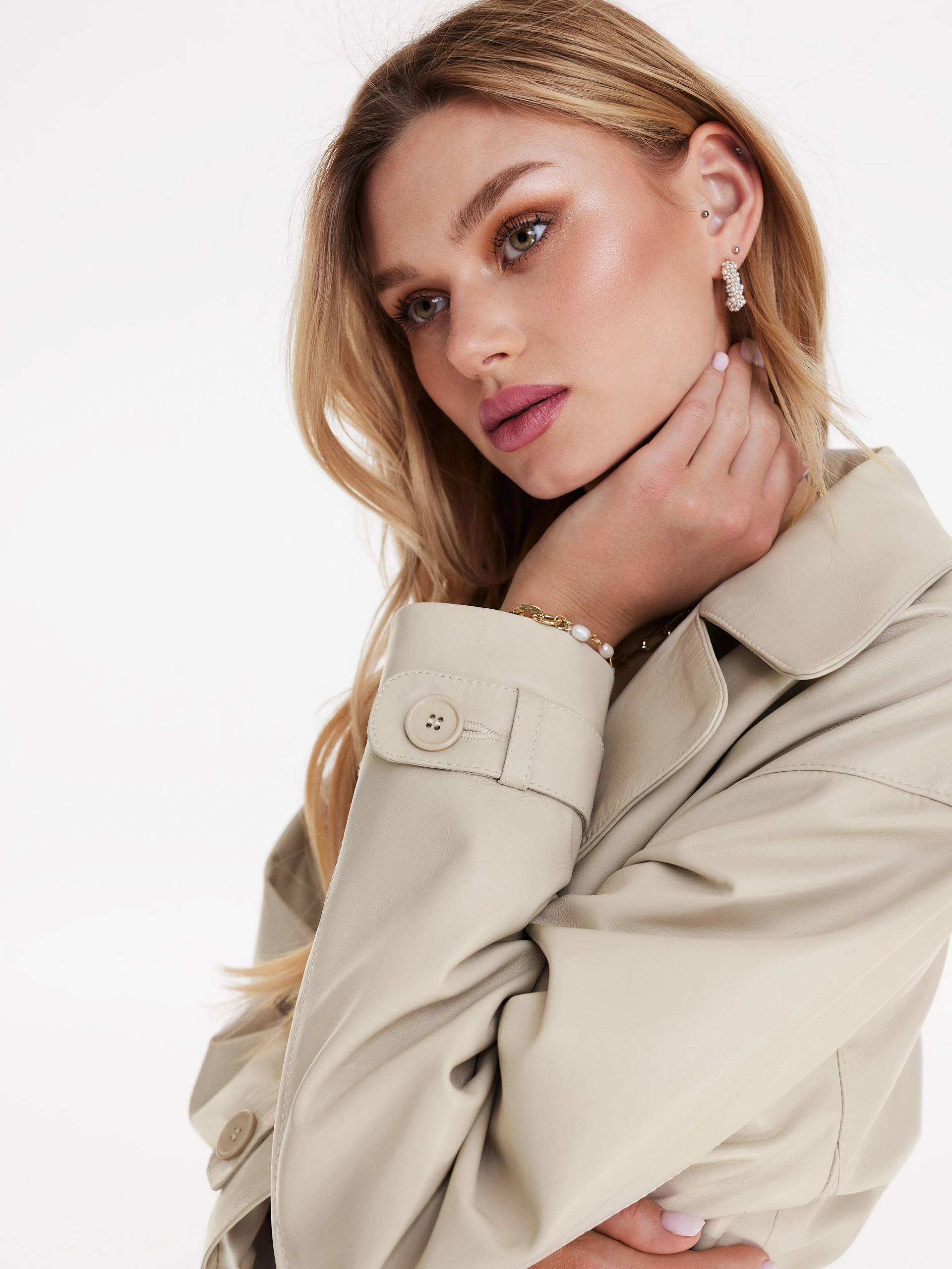 Long leather coat in ecru color