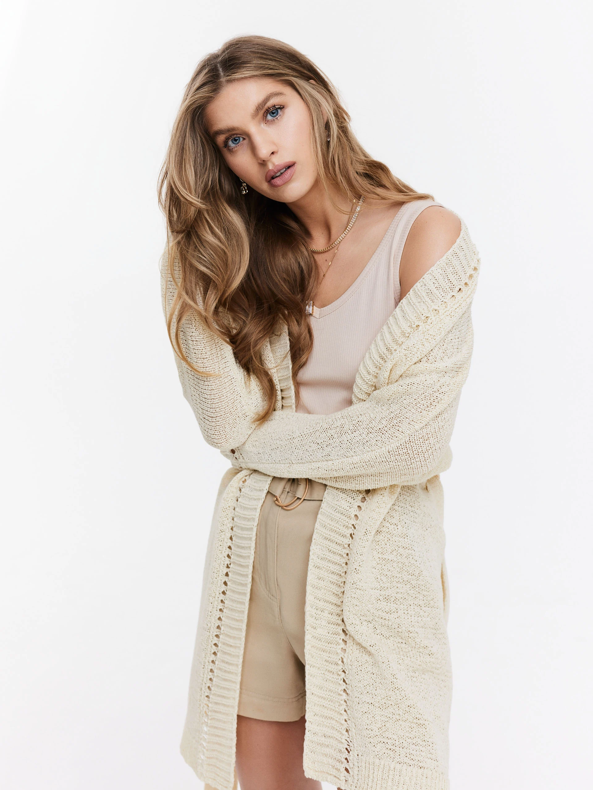 Beige long bedspread sweater