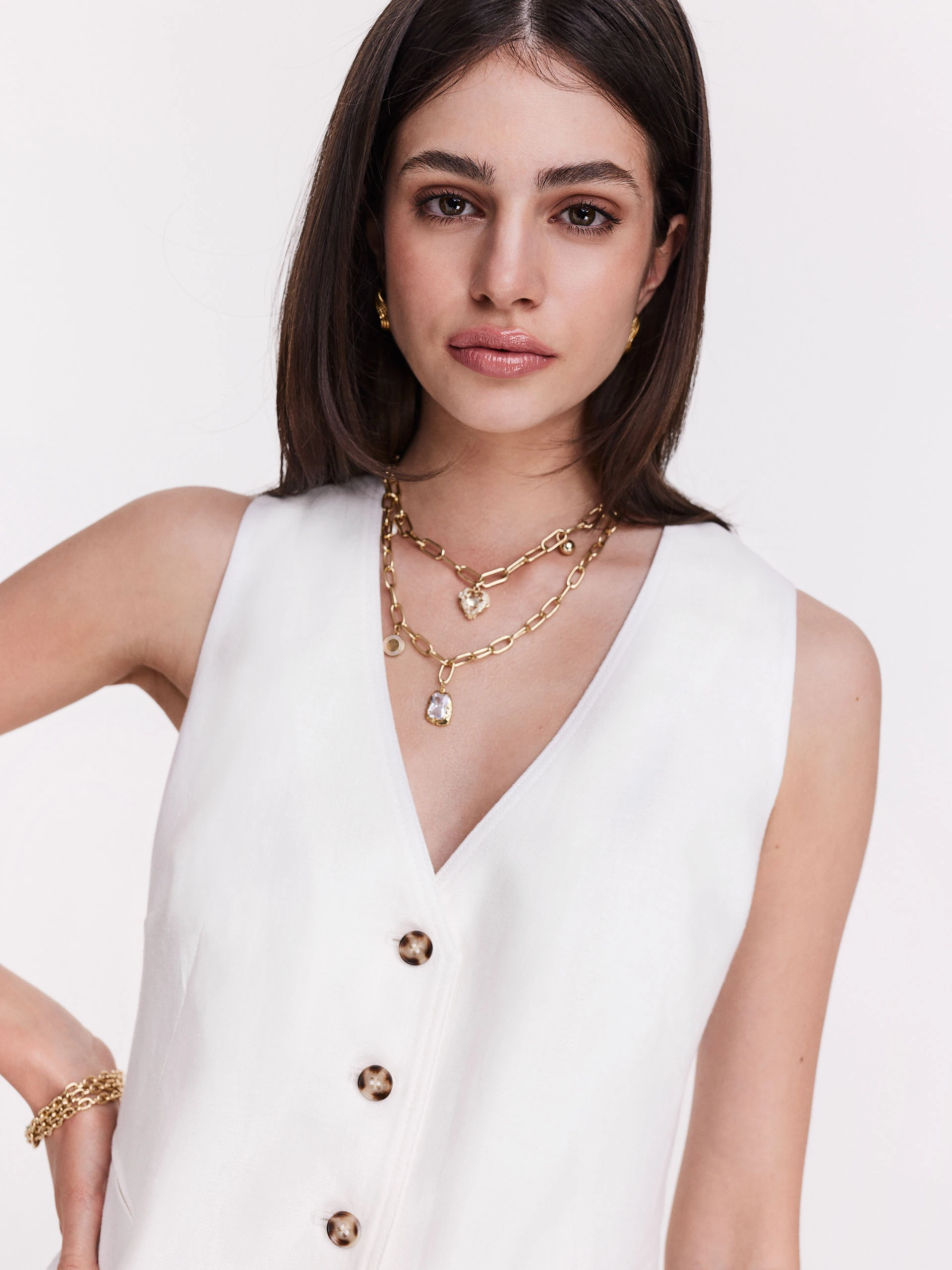 Elegant white button-down vest