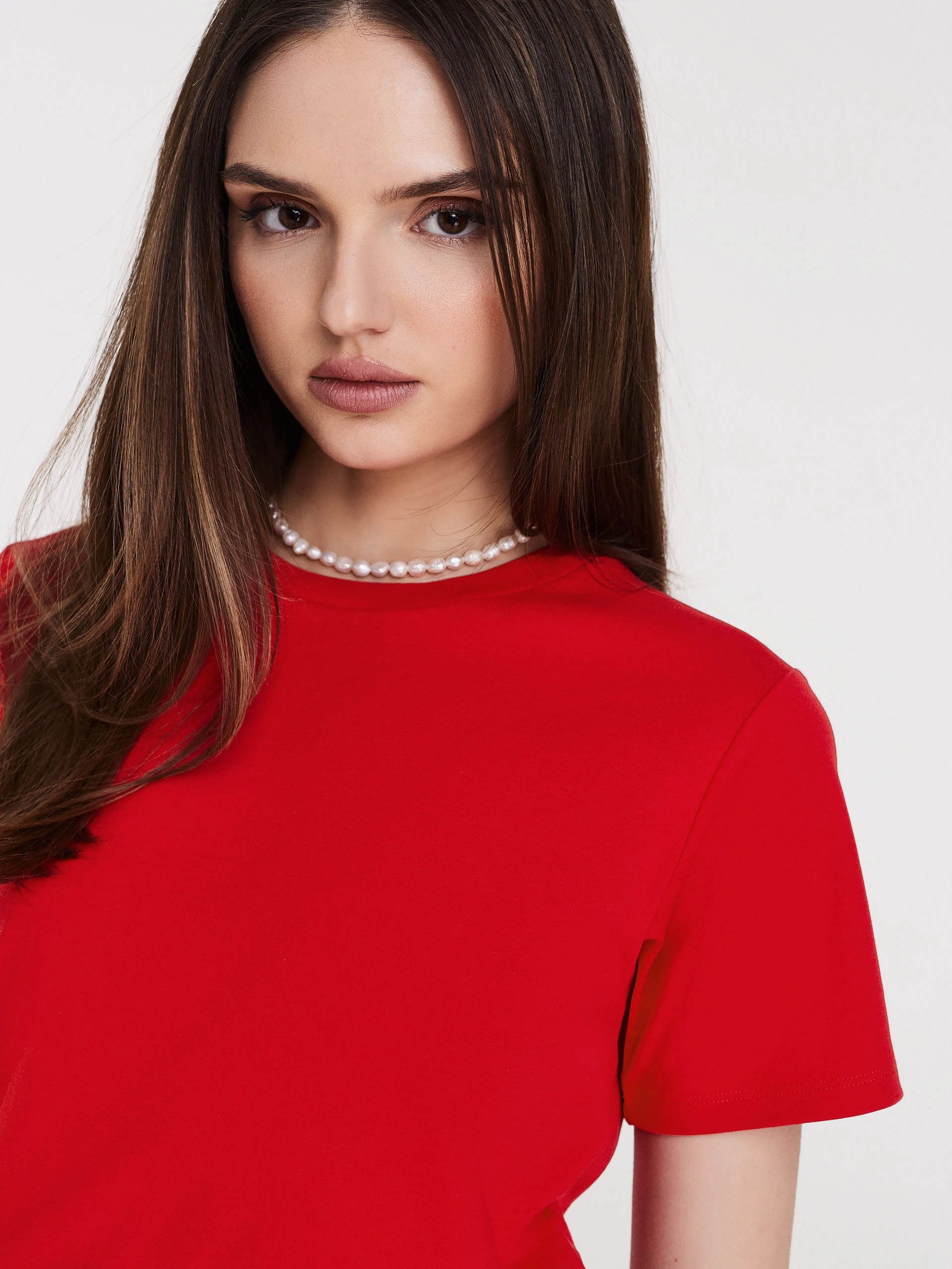 Cotton red blouse with short sleeves