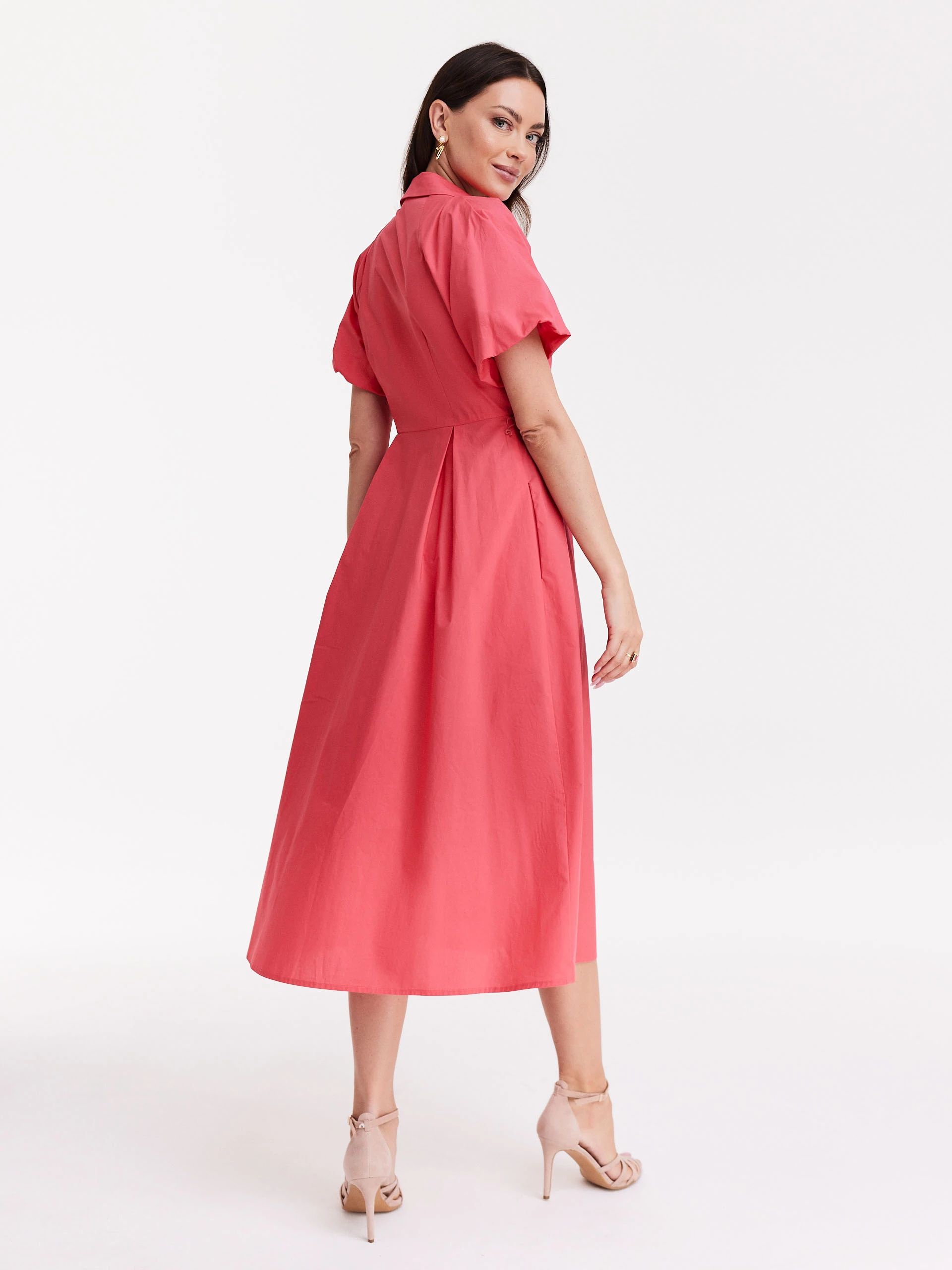 Coral shimmer dress with buffets