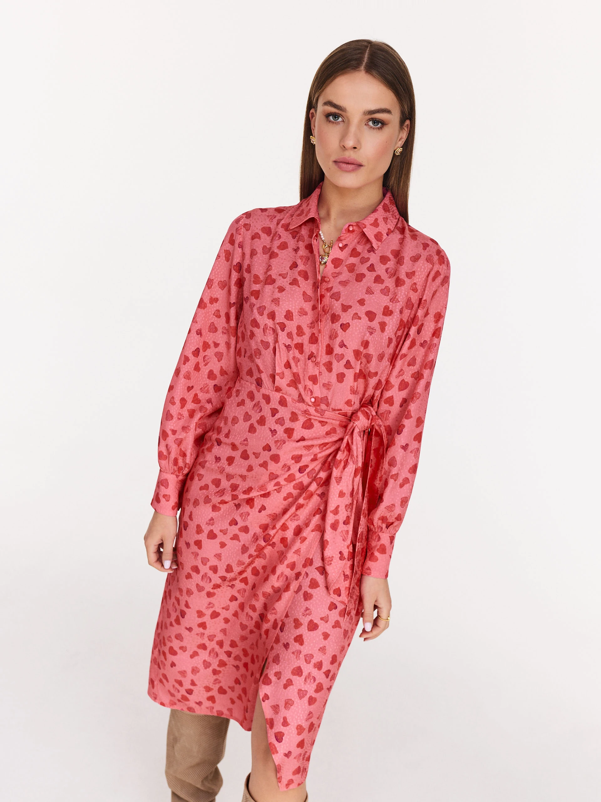 Airy pink dress with tiny hearts