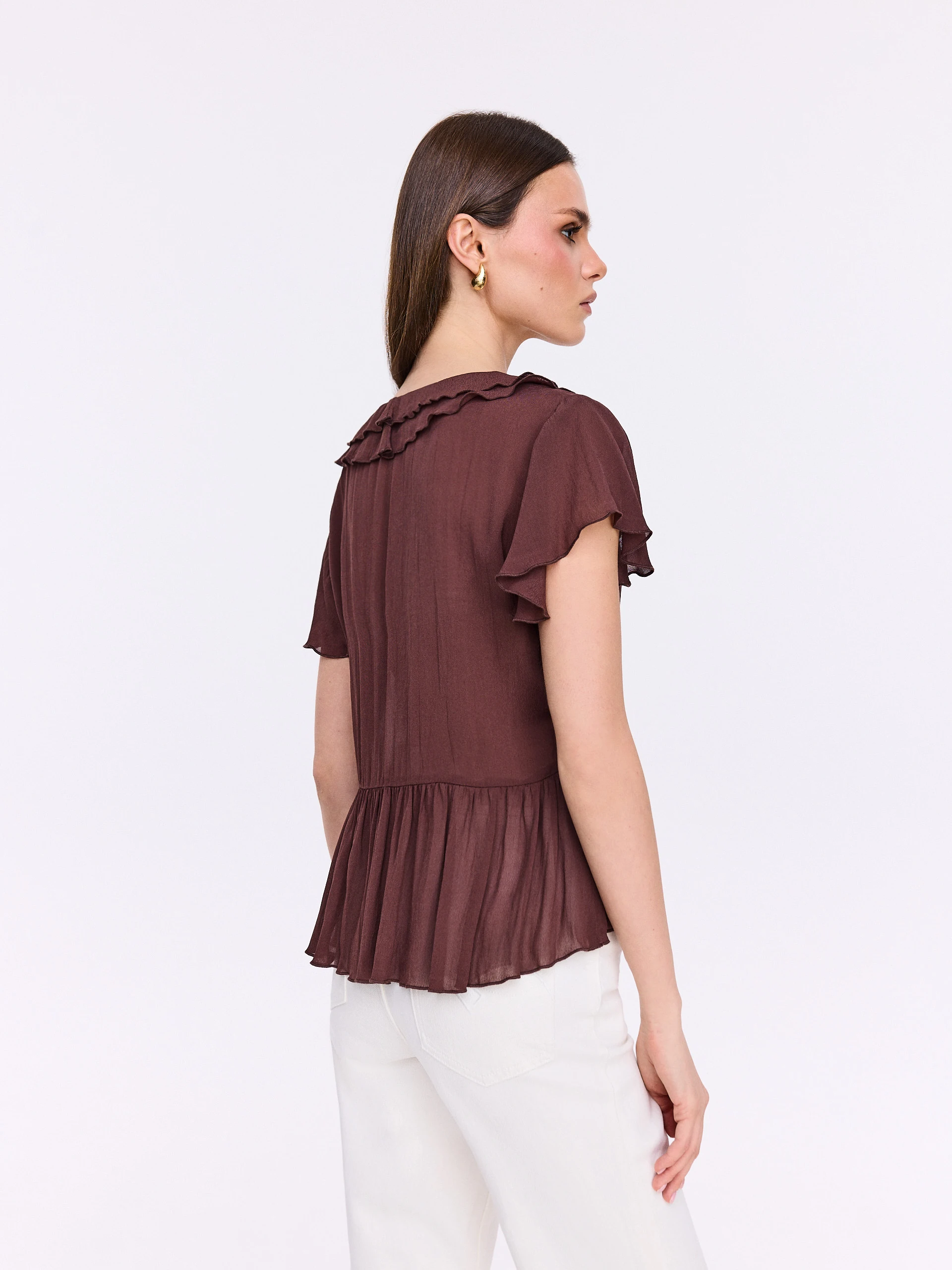Chocolate-colored short-sleeved blouse with frills