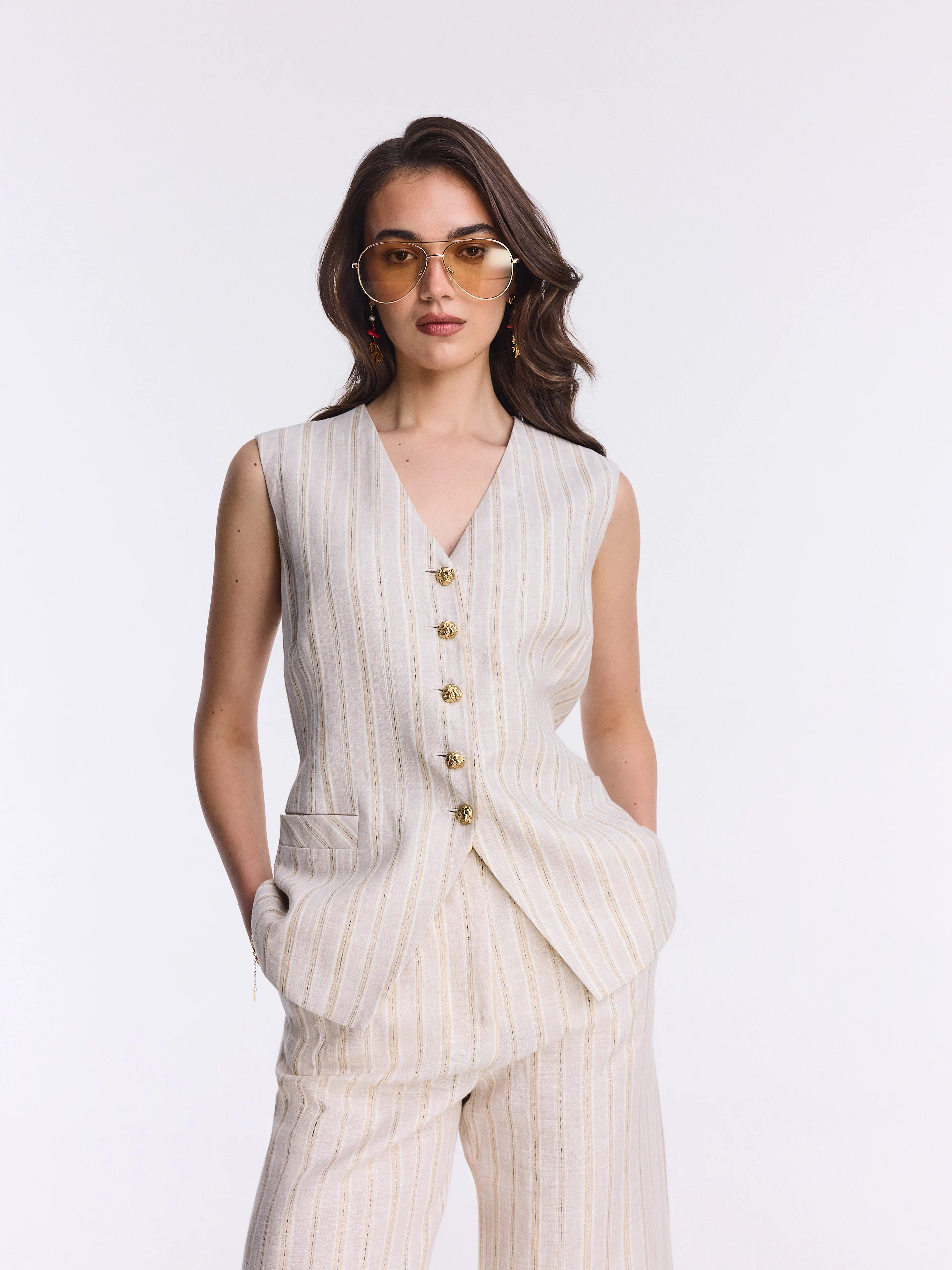 Beige linen vest with metallic thread