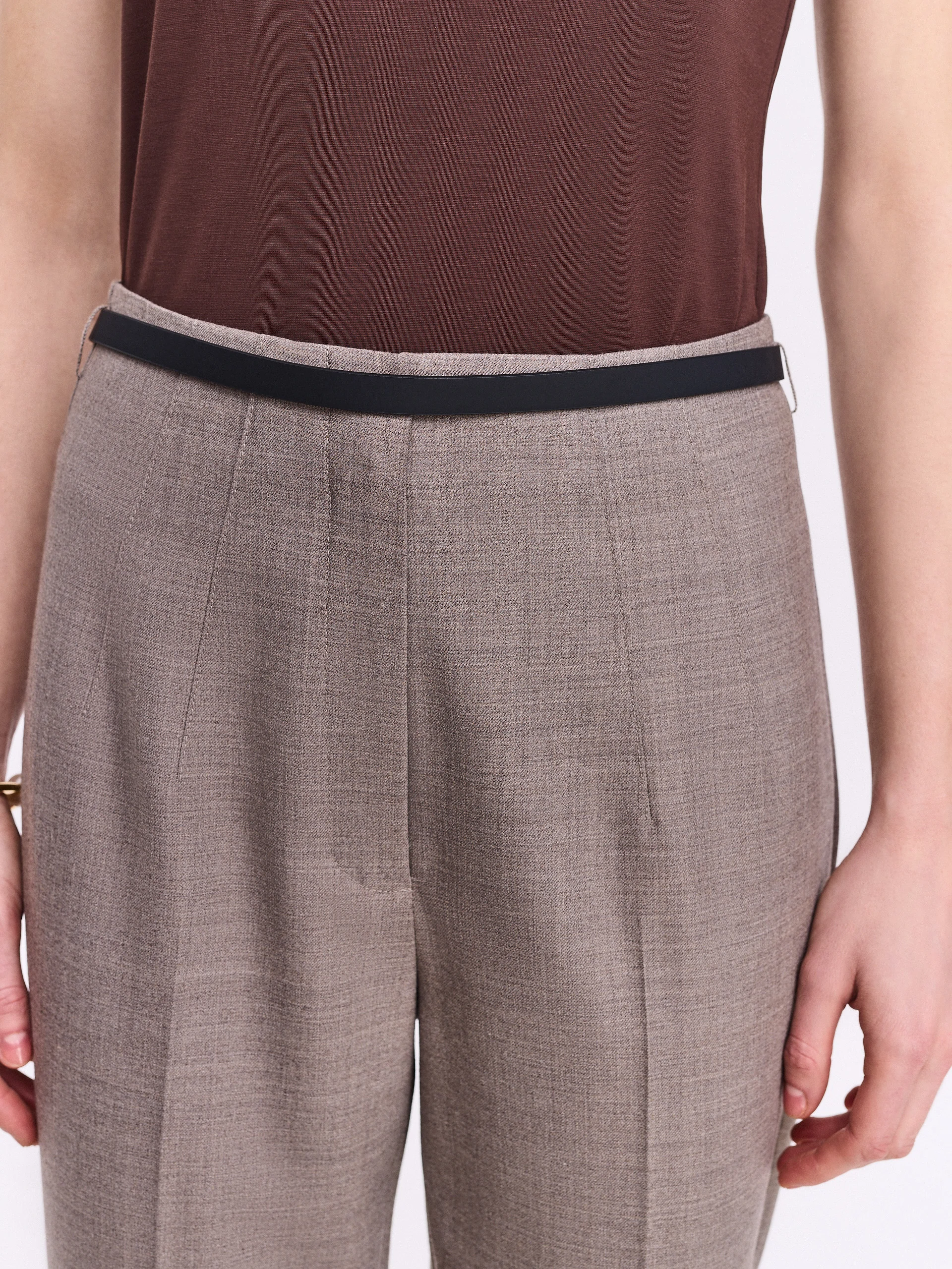 Eleganckie spodnie z wełną w  kolorze taupe