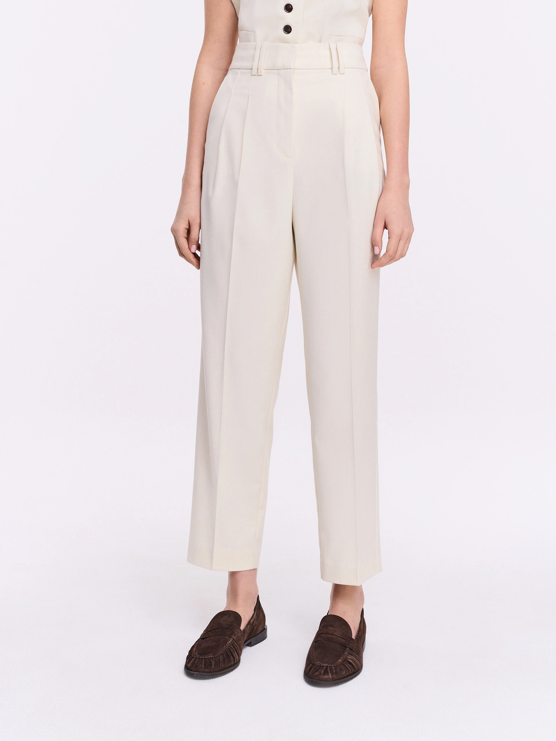 Cream suit pants with pleats