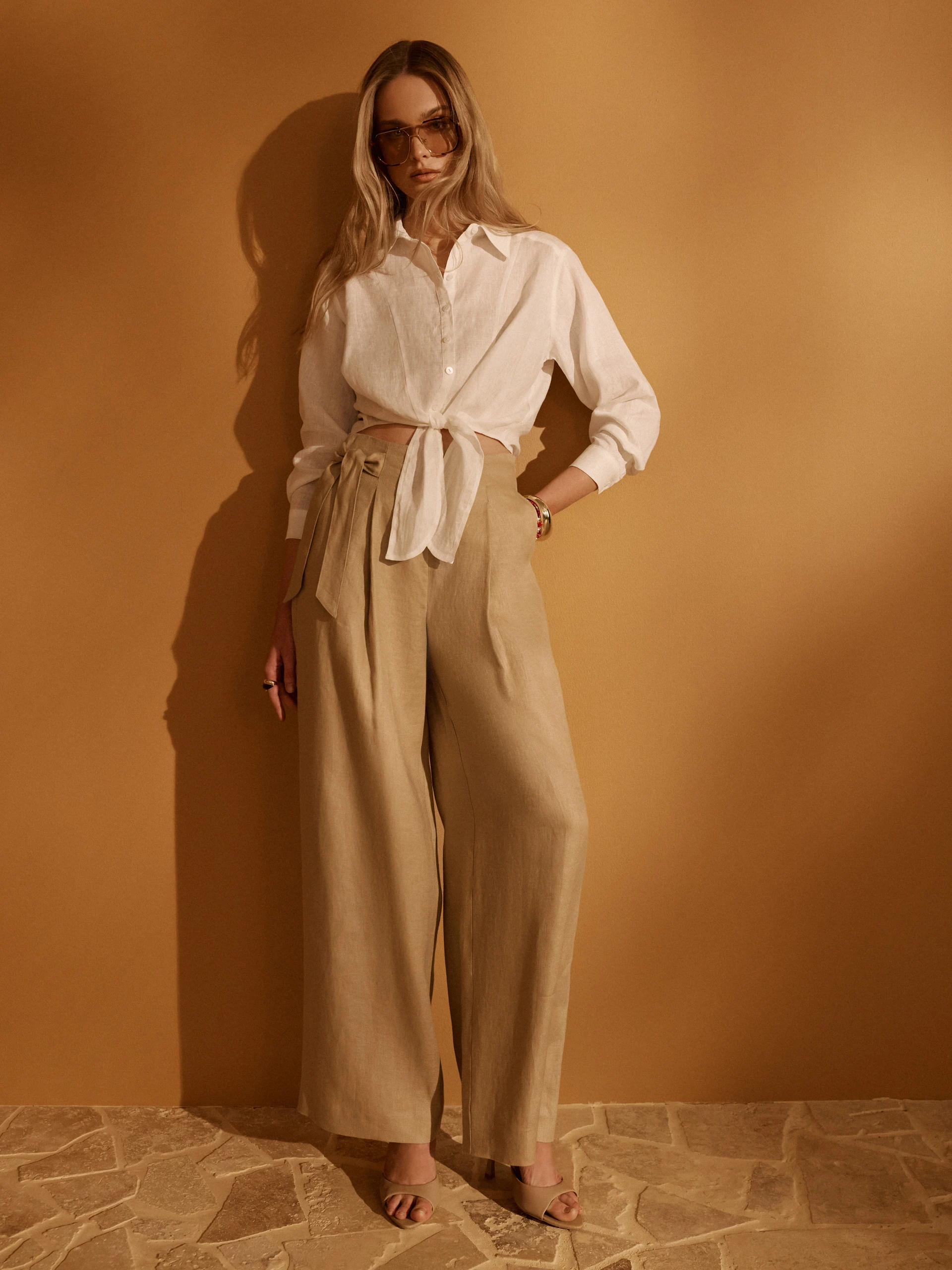 Linen trousers with side ties