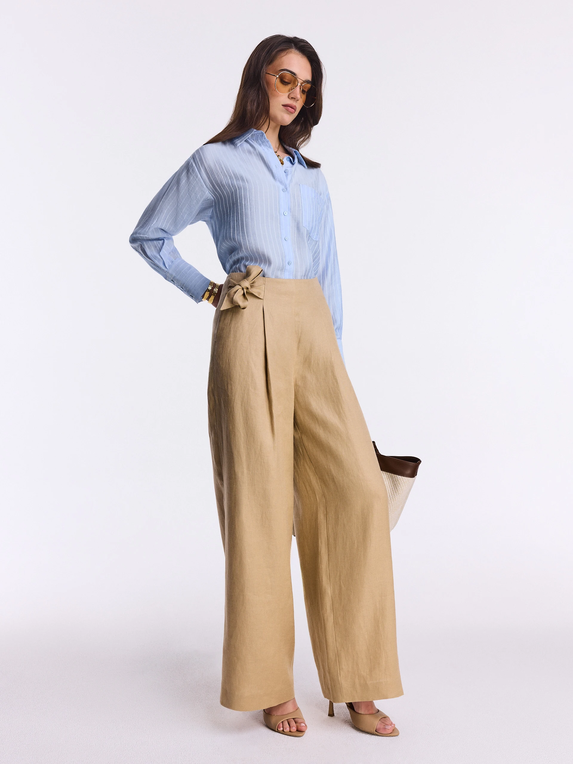 Linen trousers with side ties