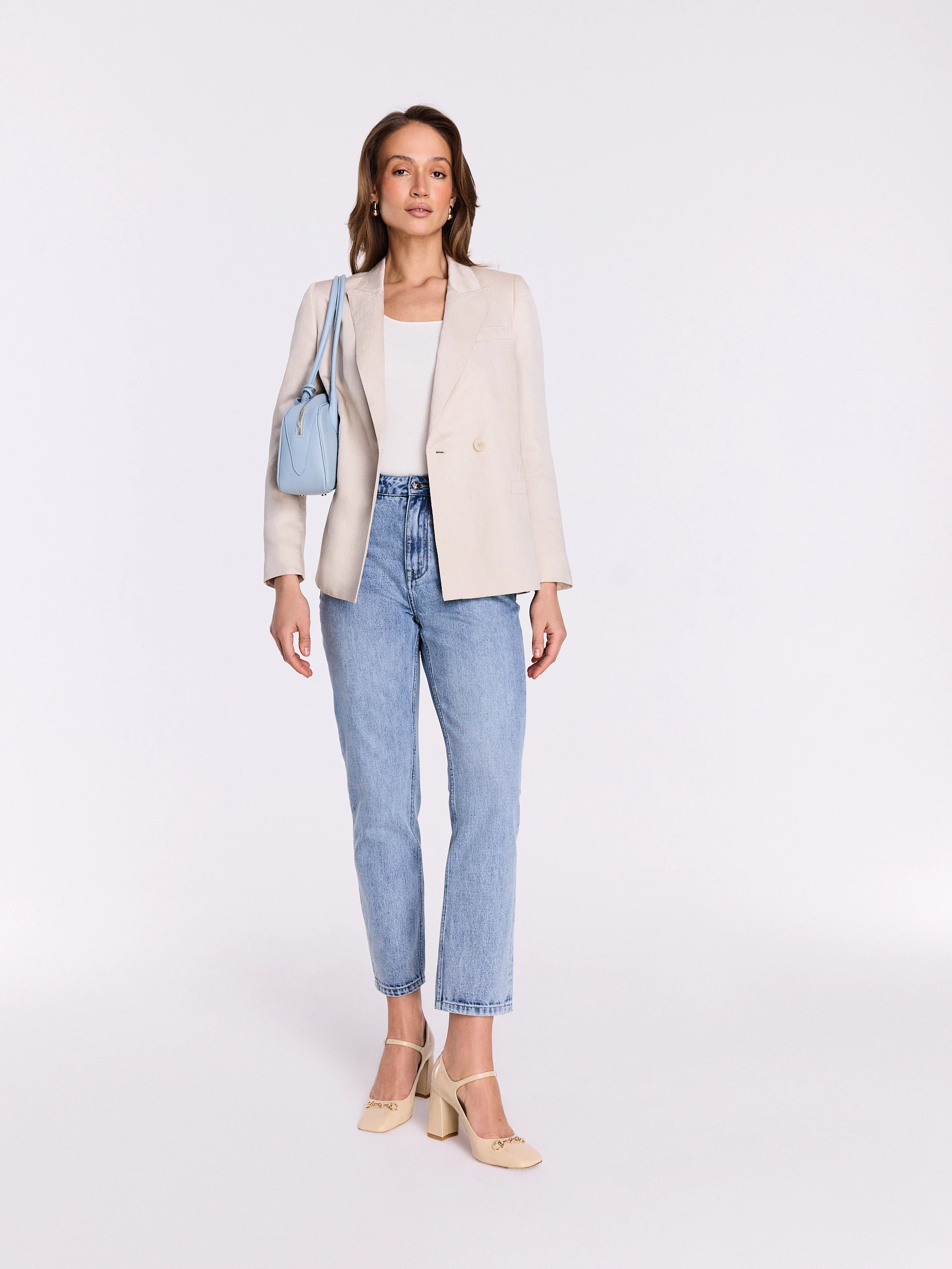 Spodnie jeansowe z wysokim stanem mom jeans