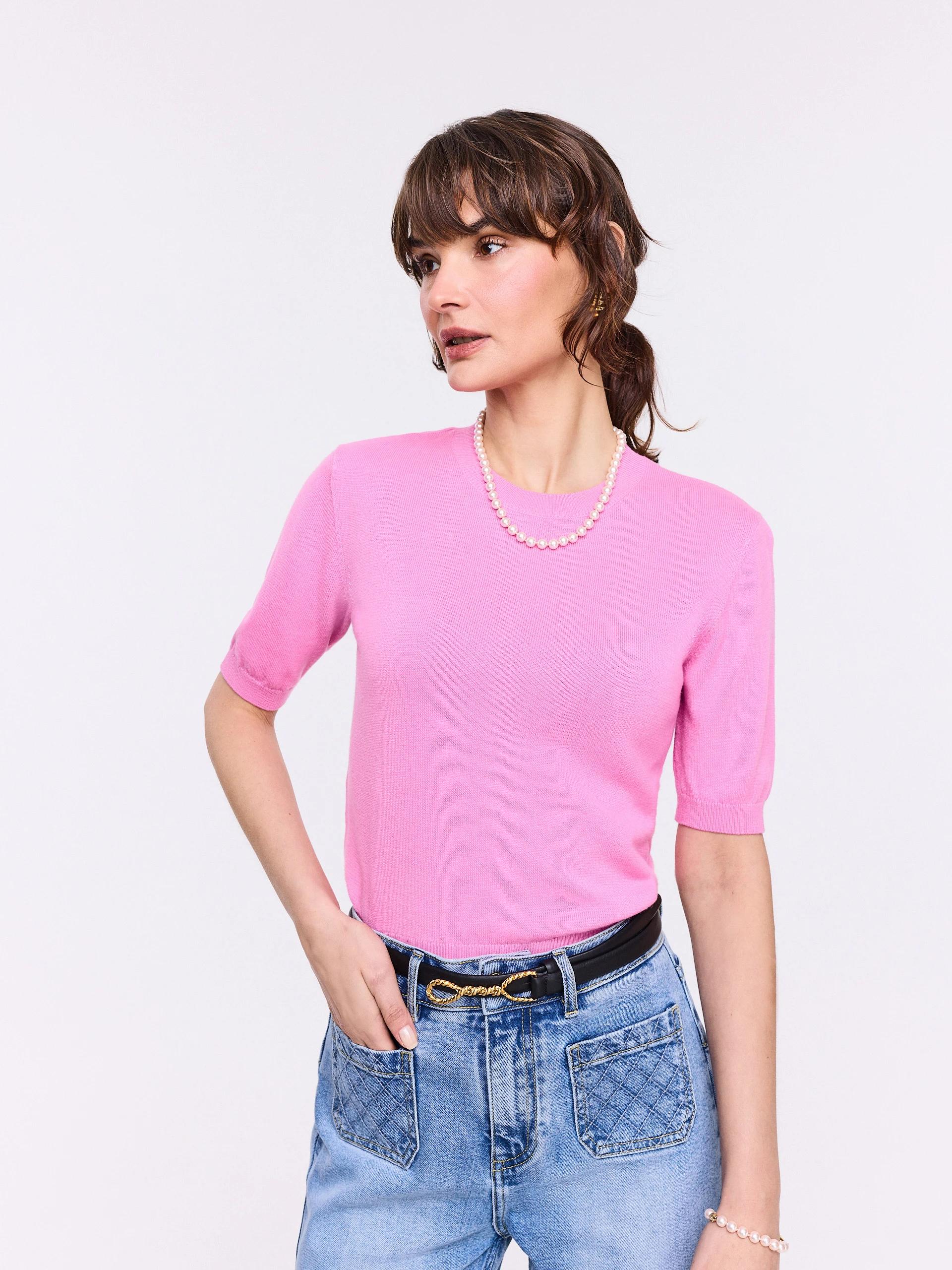 Pink short-sleeved sweater
