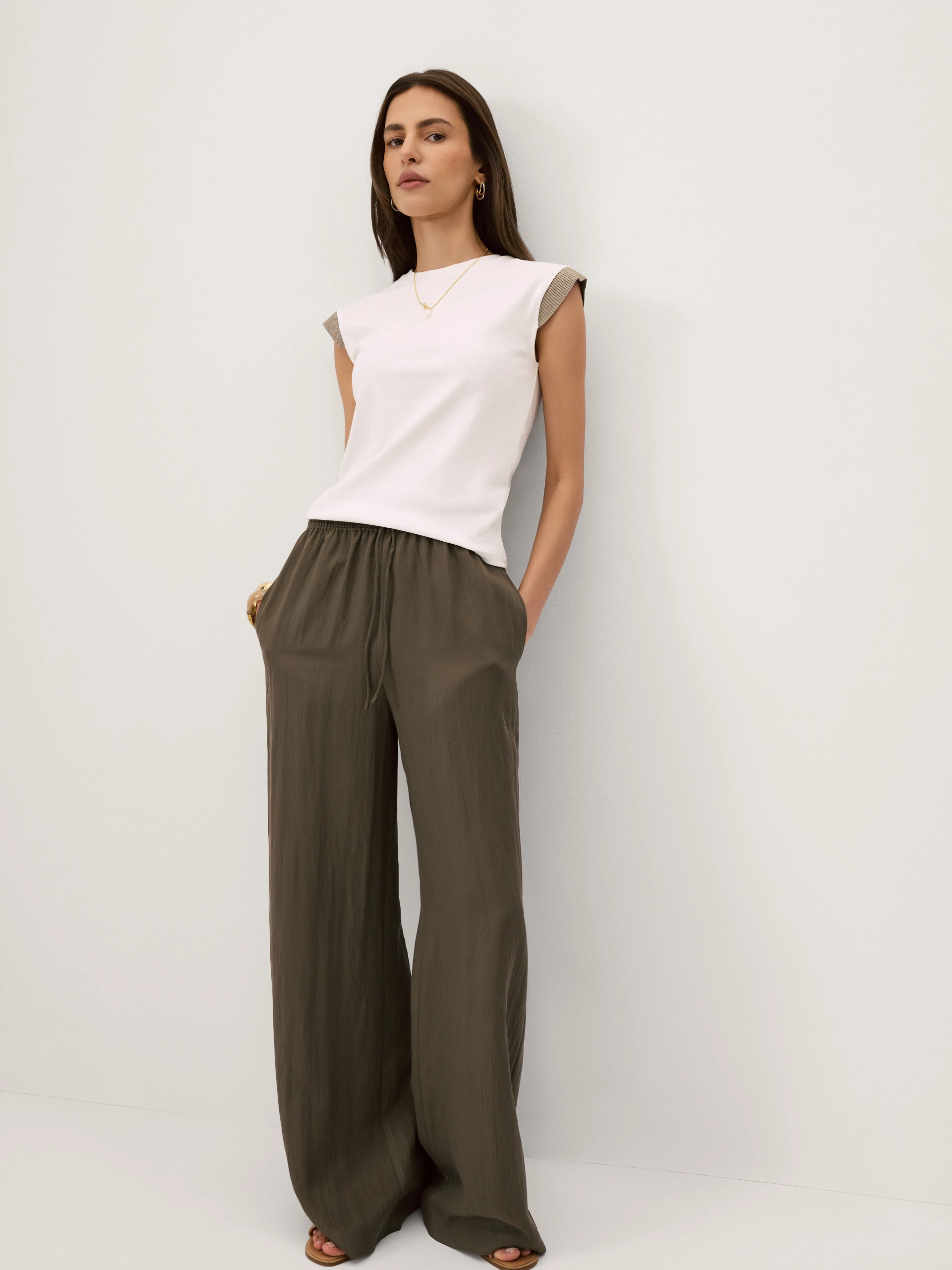 White blouse with decorative sleeves