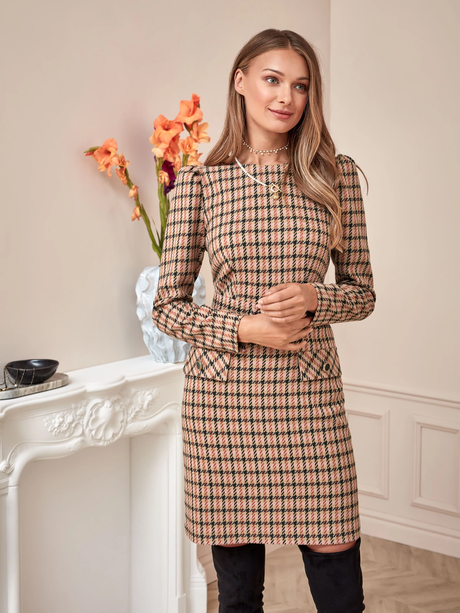 CHECKERED DRESS WITH RUFFLES