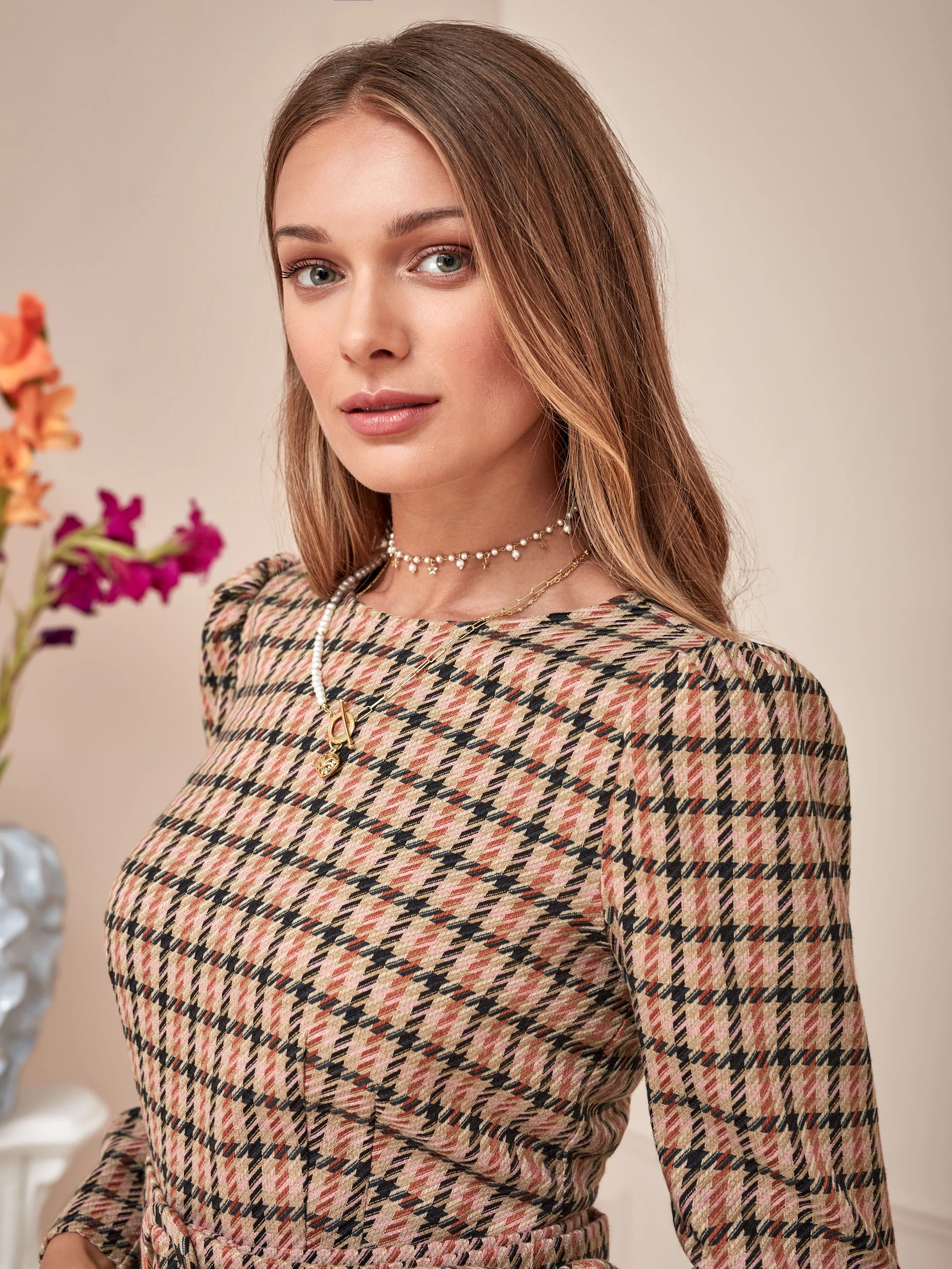 CHECKERED DRESS WITH RUFFLES