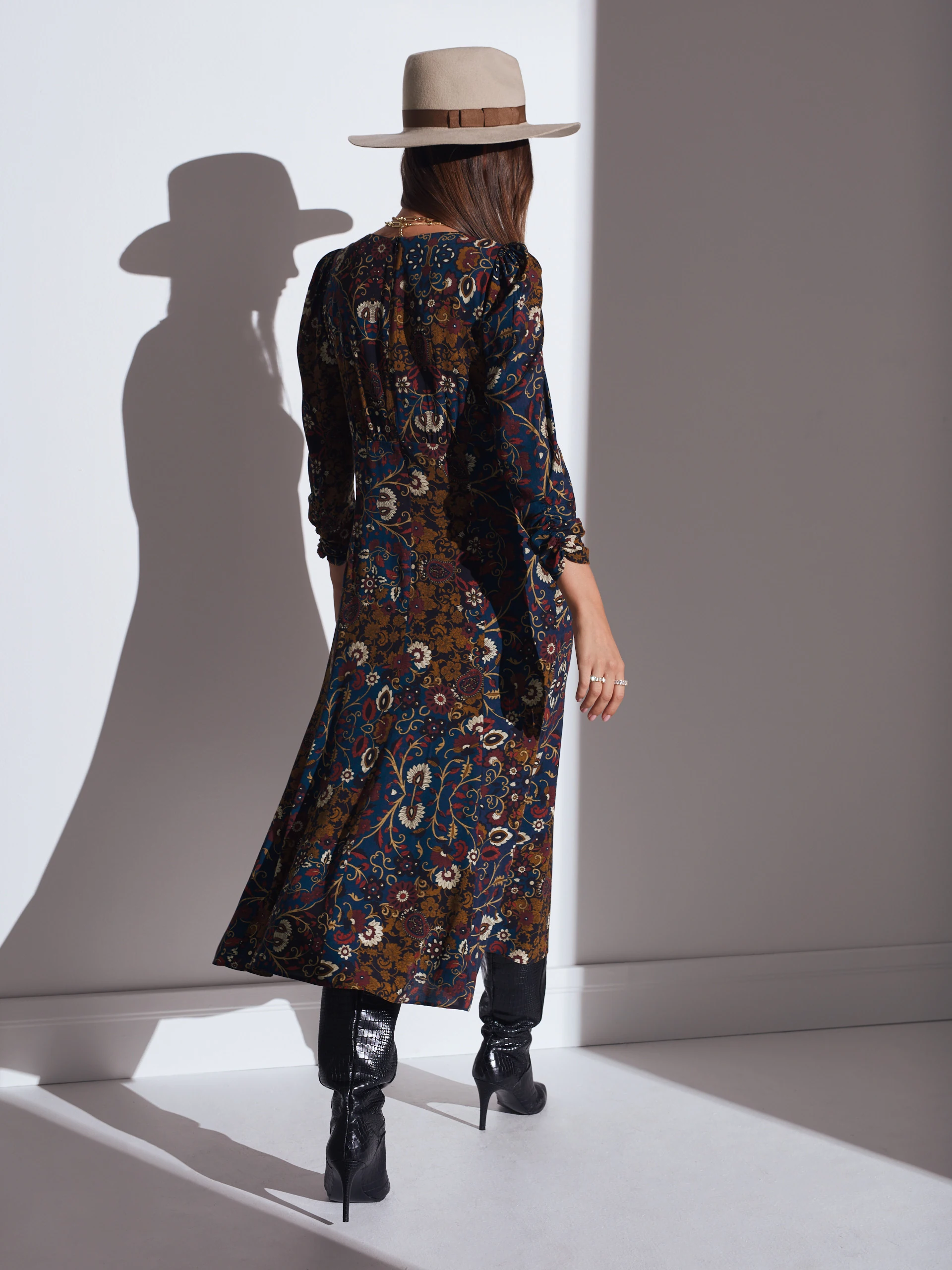 NAVY BLUE PATTERNED MIDI DRESS