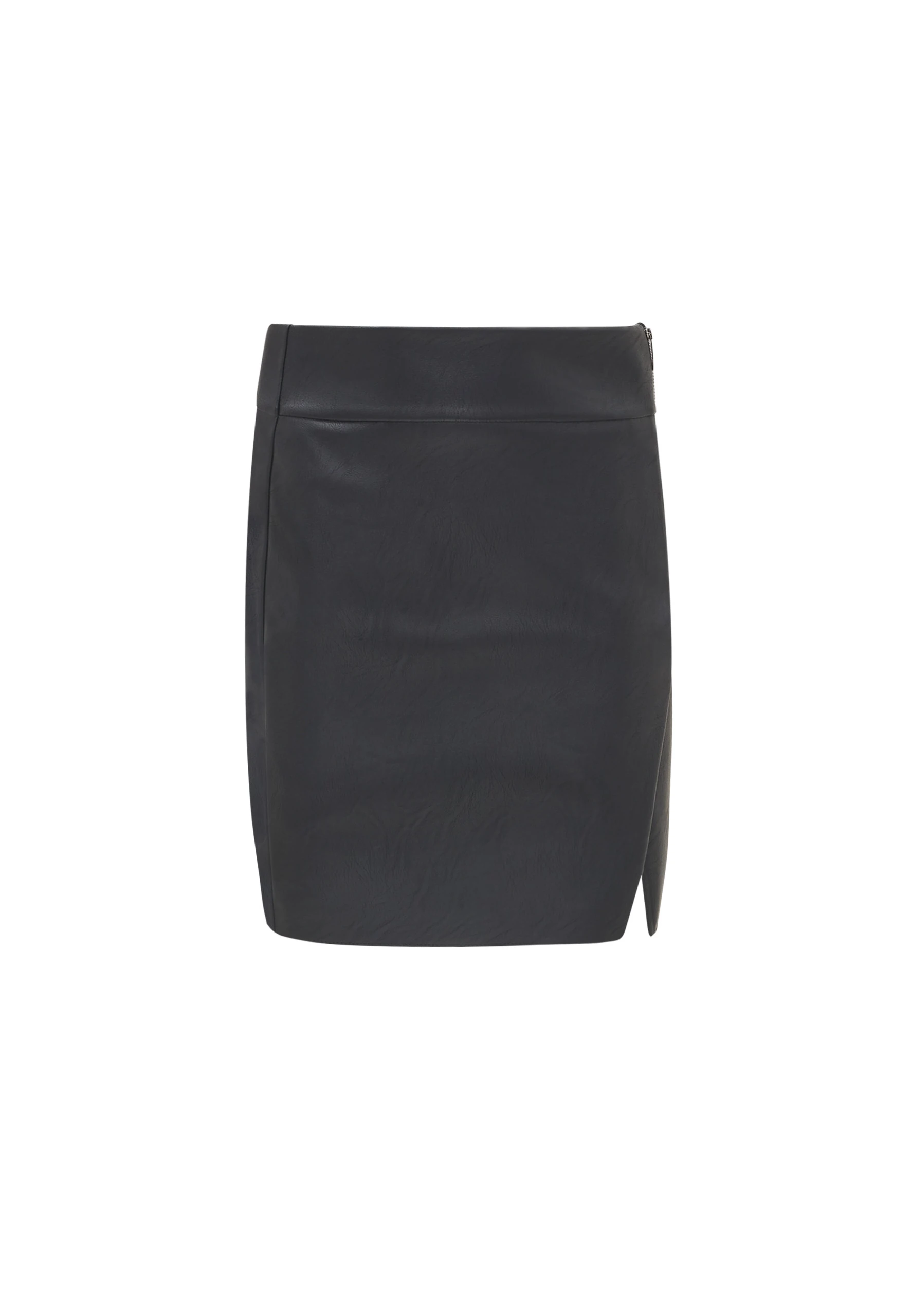 SHORT SKIRT MADE OF IMITATION LEATHER