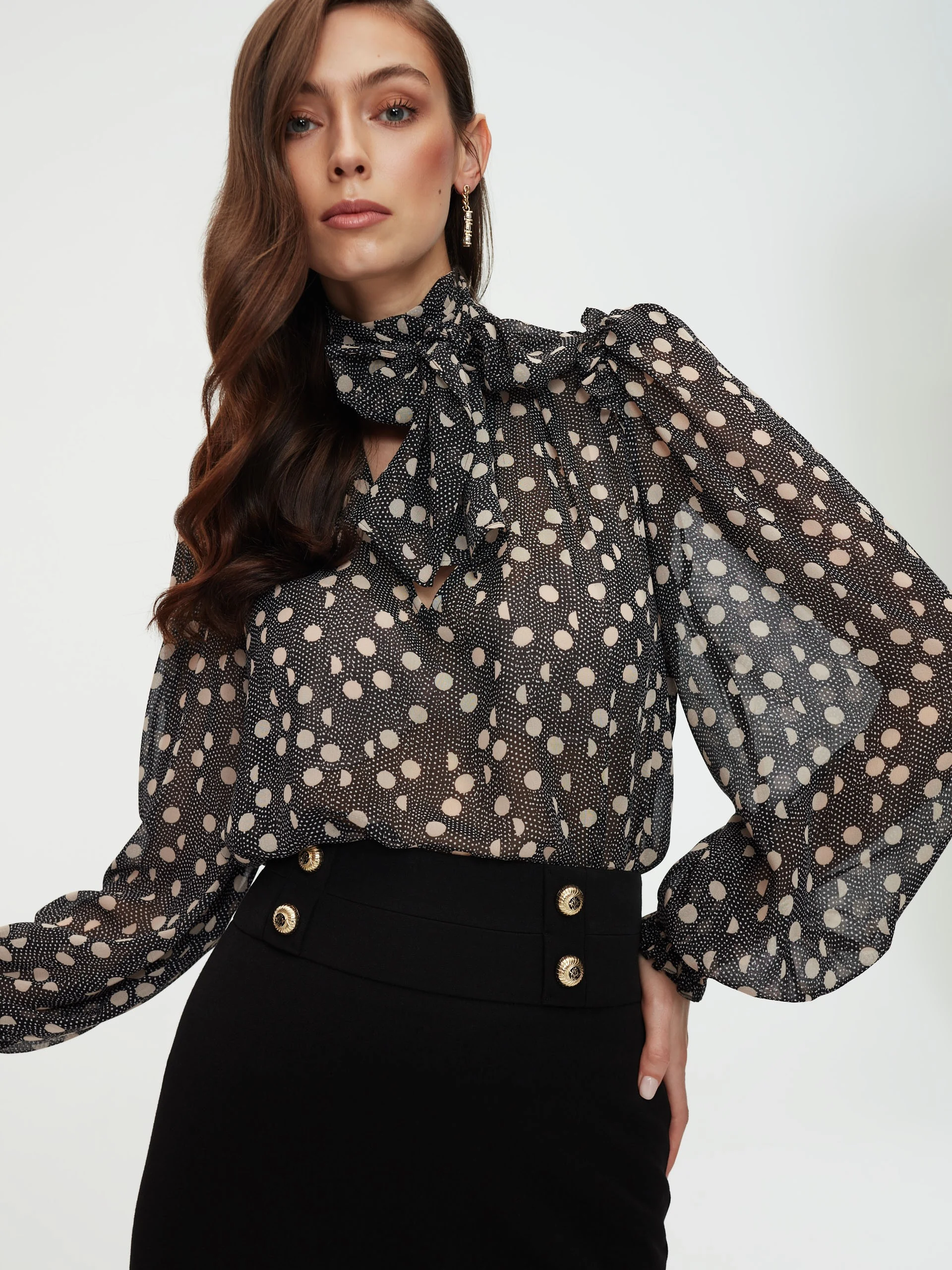 Graphite blouse in delicate pattern