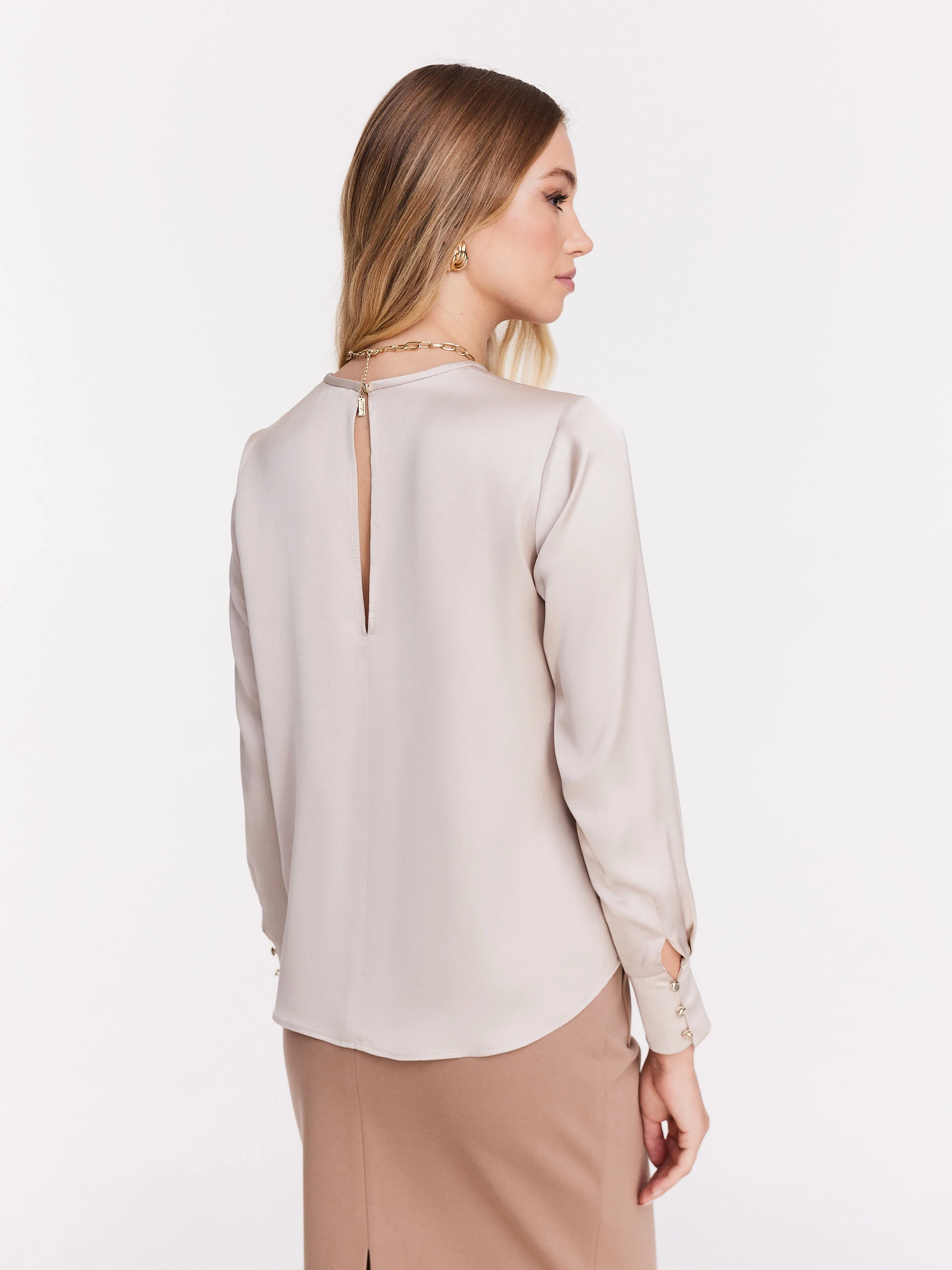 Elegant powder pink viscose blouse