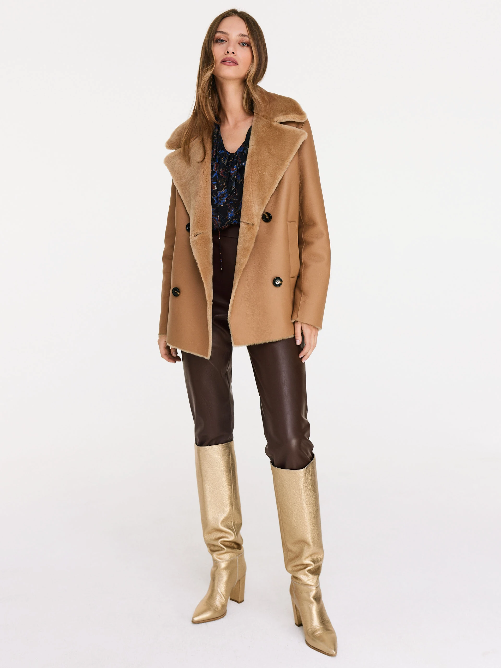 Caramel leather short coat
