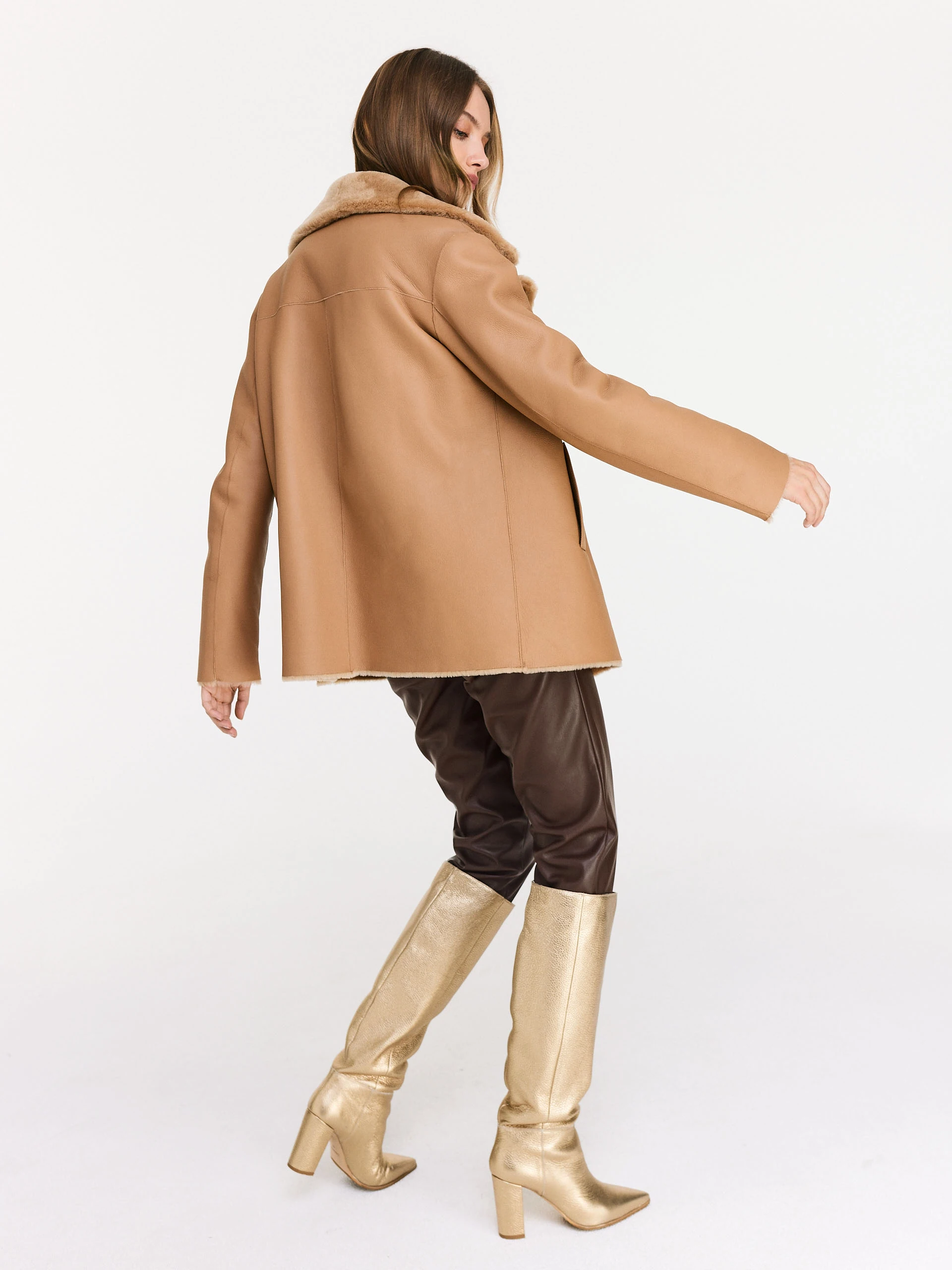 Caramel leather short coat