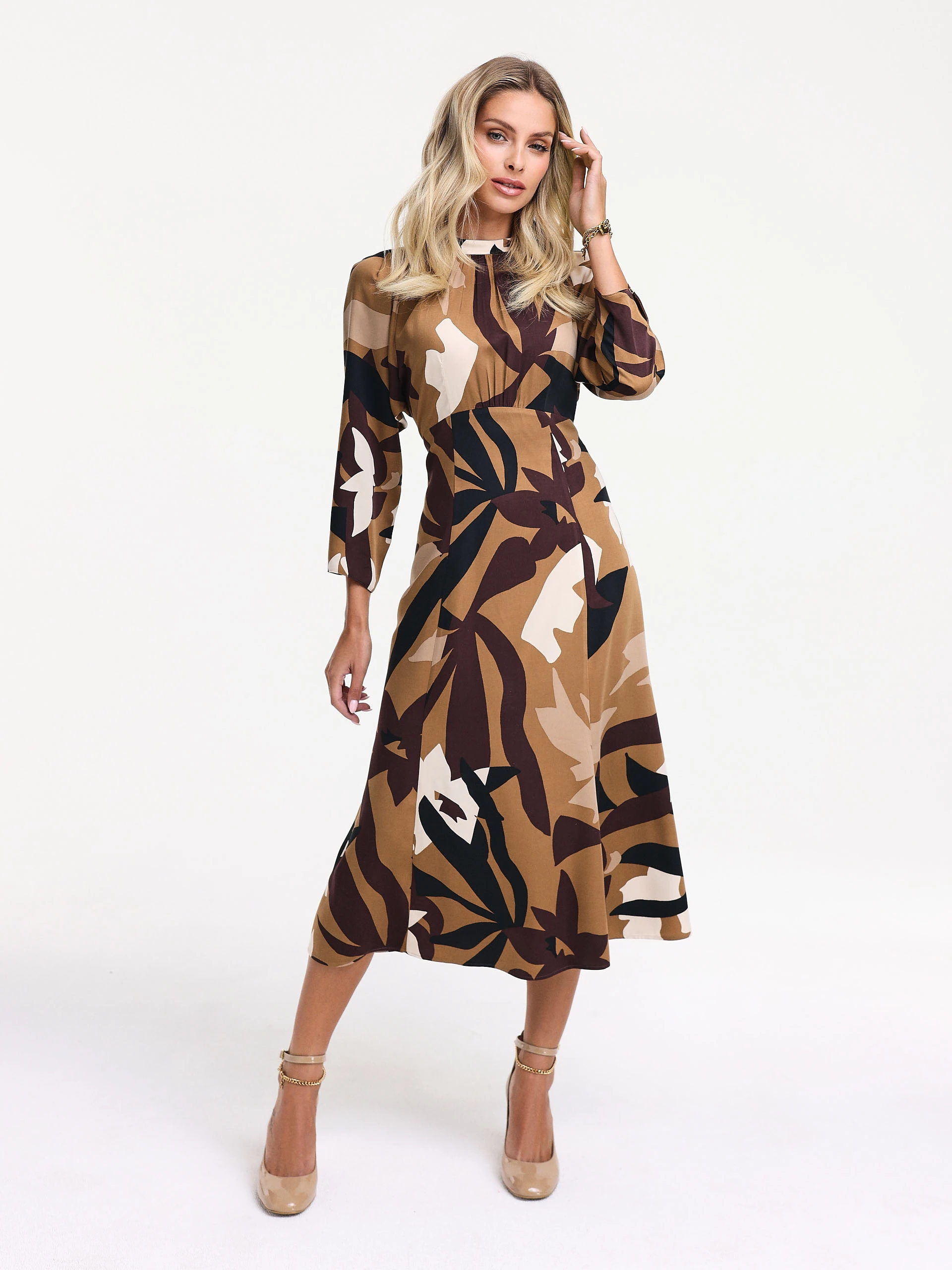 Caramel dress with abstract pattern