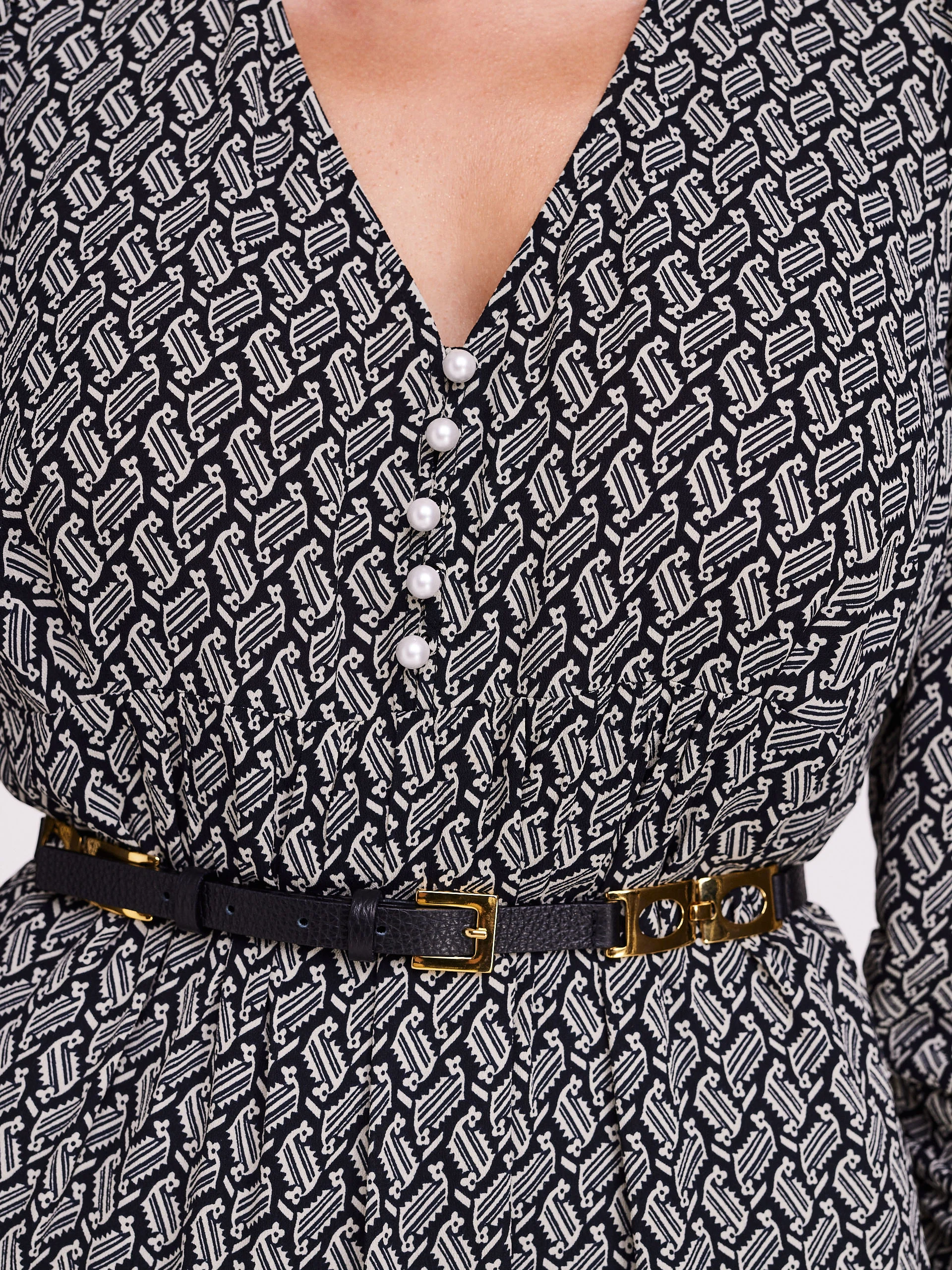 Viscose dress with tied neckline