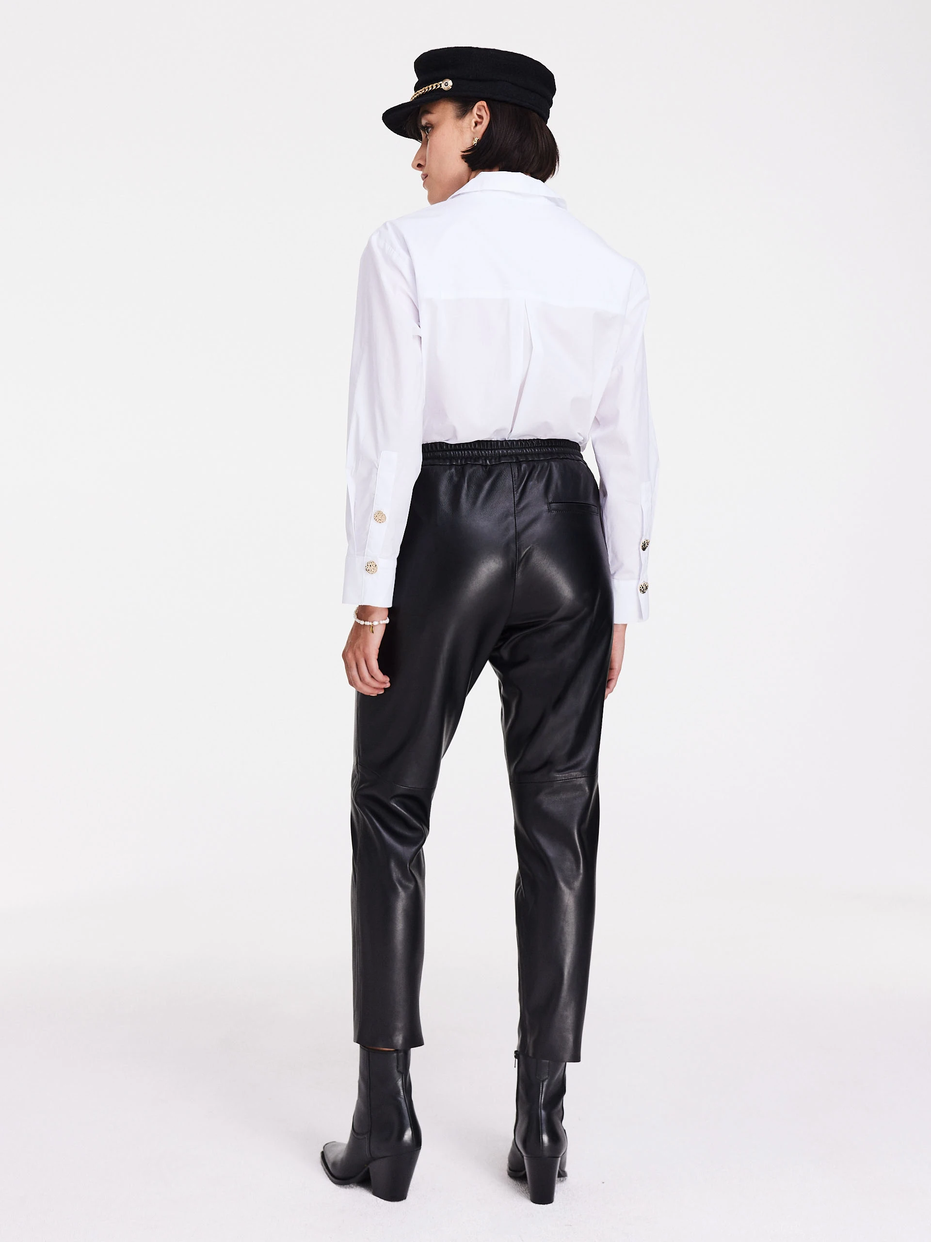 Leather black high-waisted pants