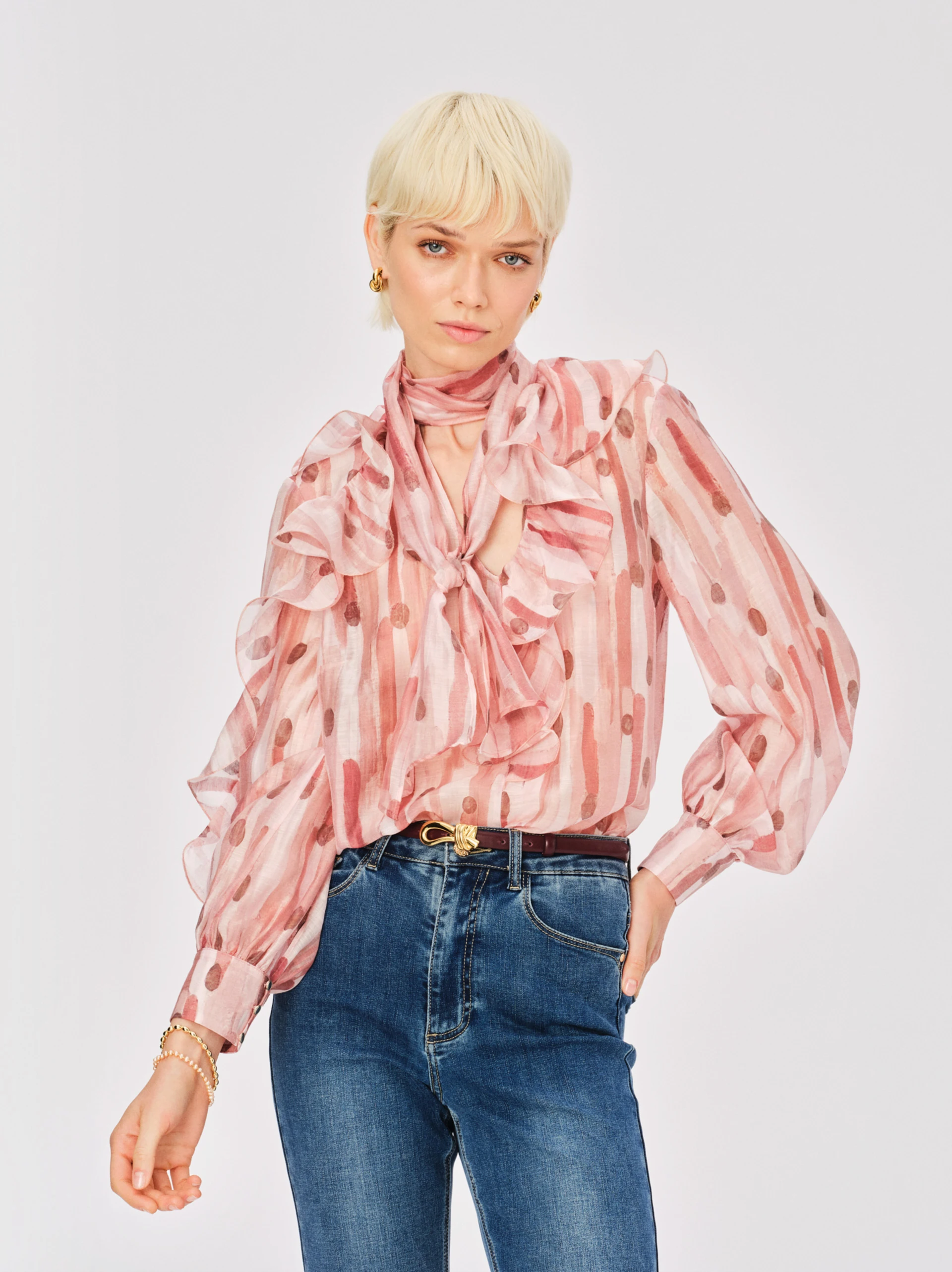 Pink blouse with frill, tie and puff sleeves