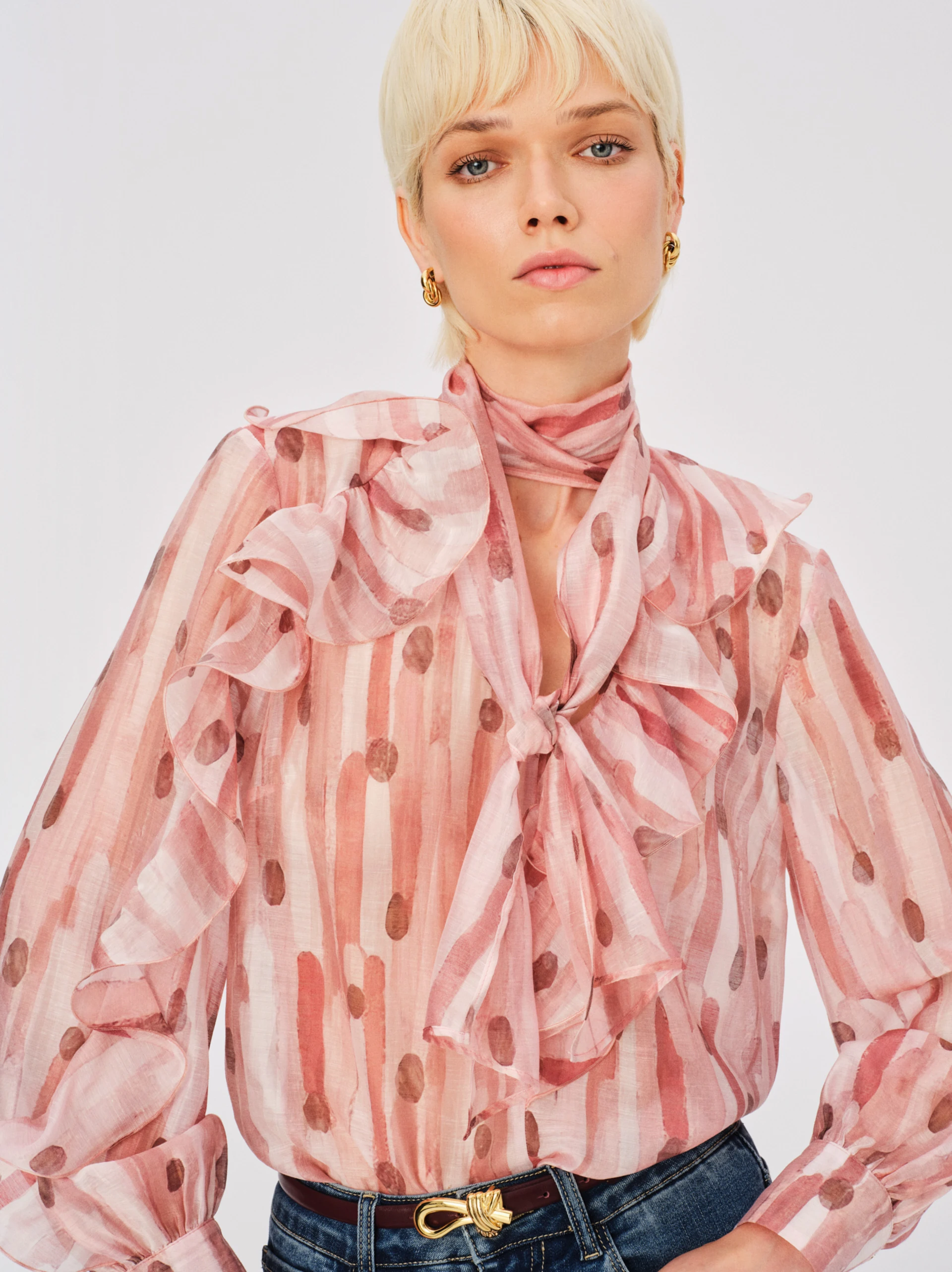 Pink blouse with frill, tie and puff sleeves