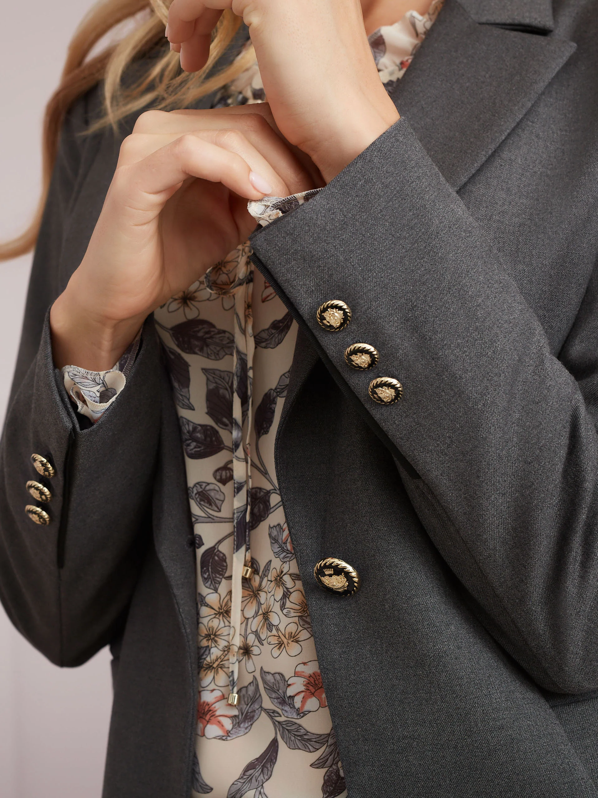 FITTED JACKET