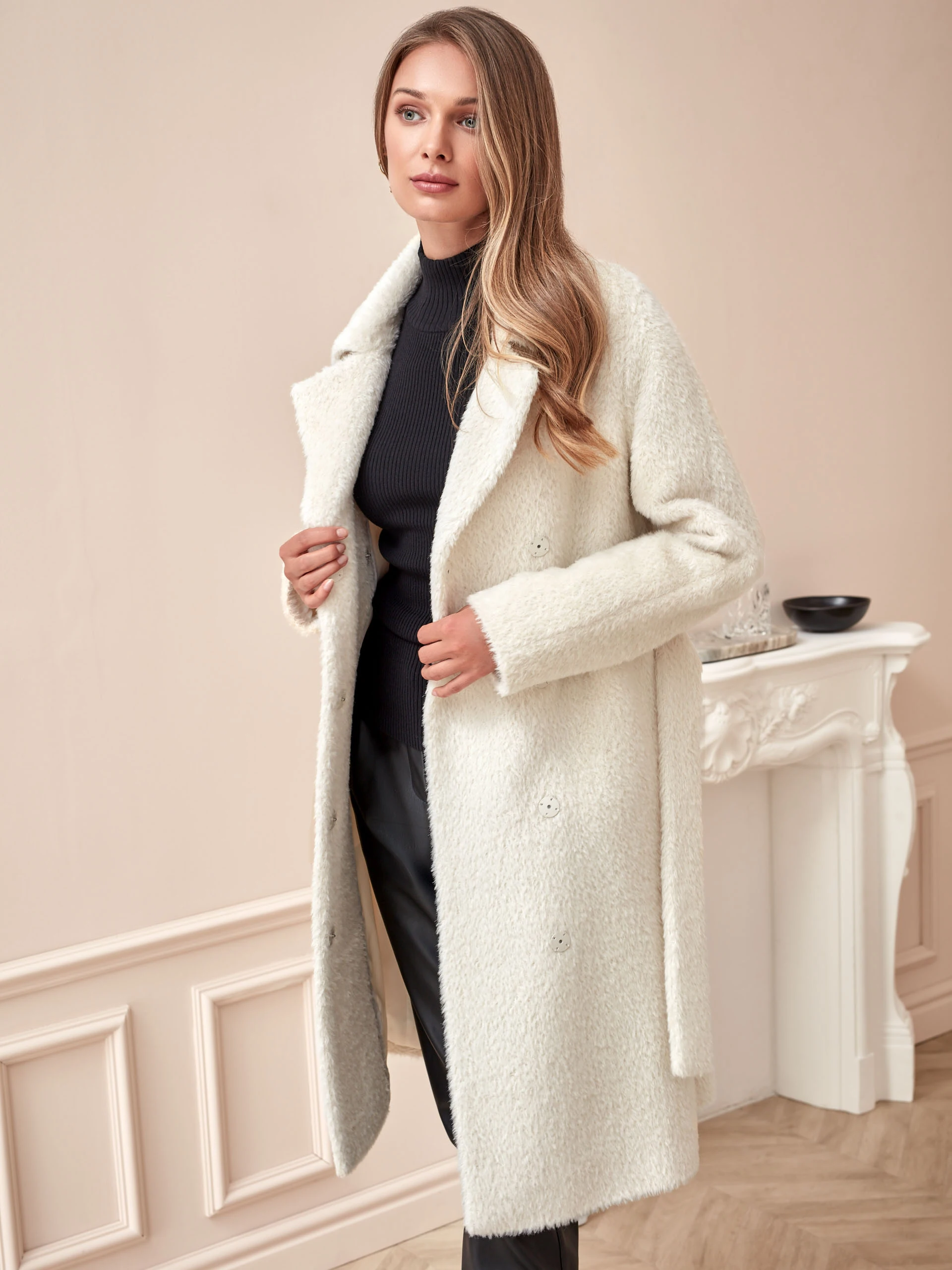 SURI ALPACA AND WOOL COAT