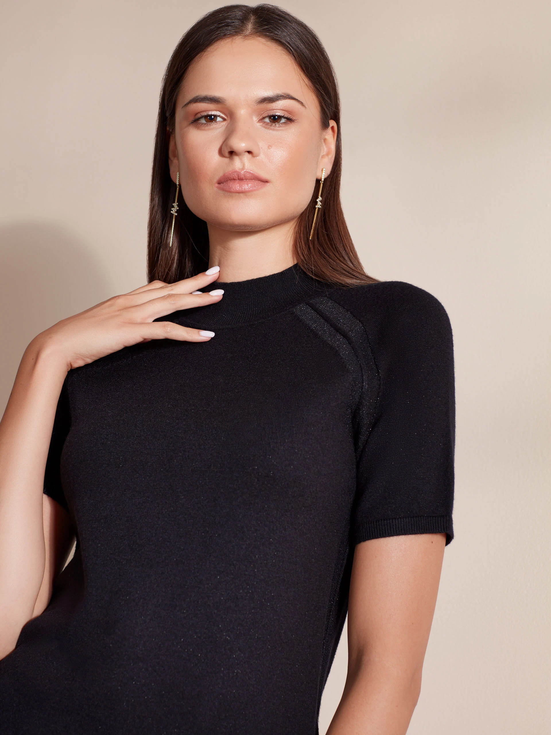 SHORT SLEEVE SWEATER