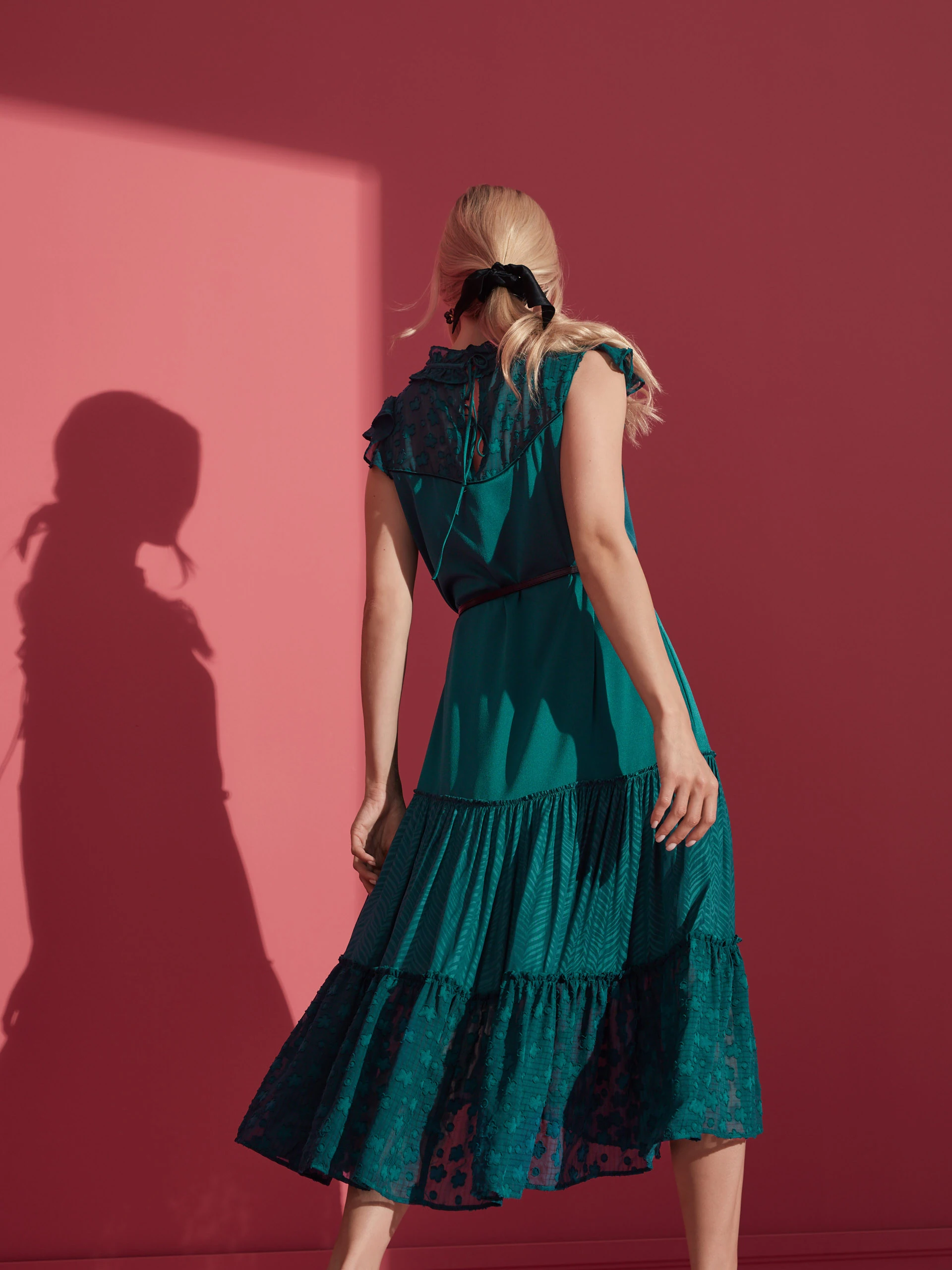 GREEN DRESS WITH RUFFLES