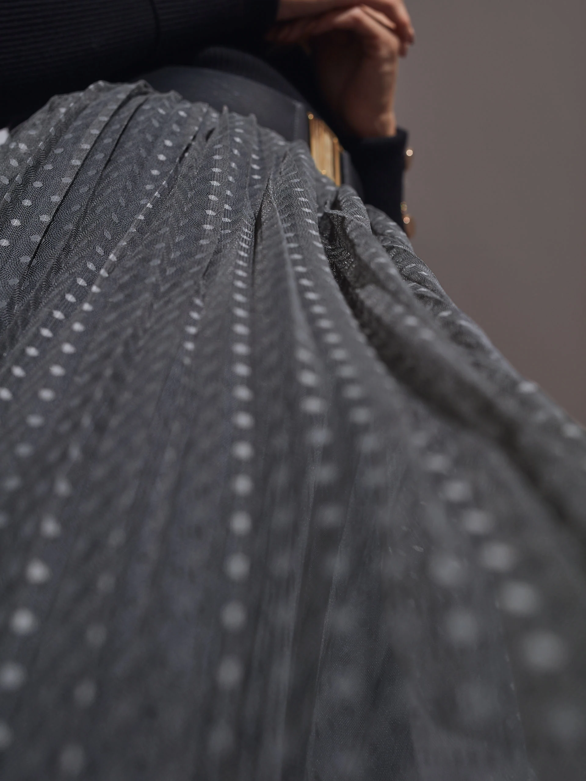 GRAY TULLE SKIRT