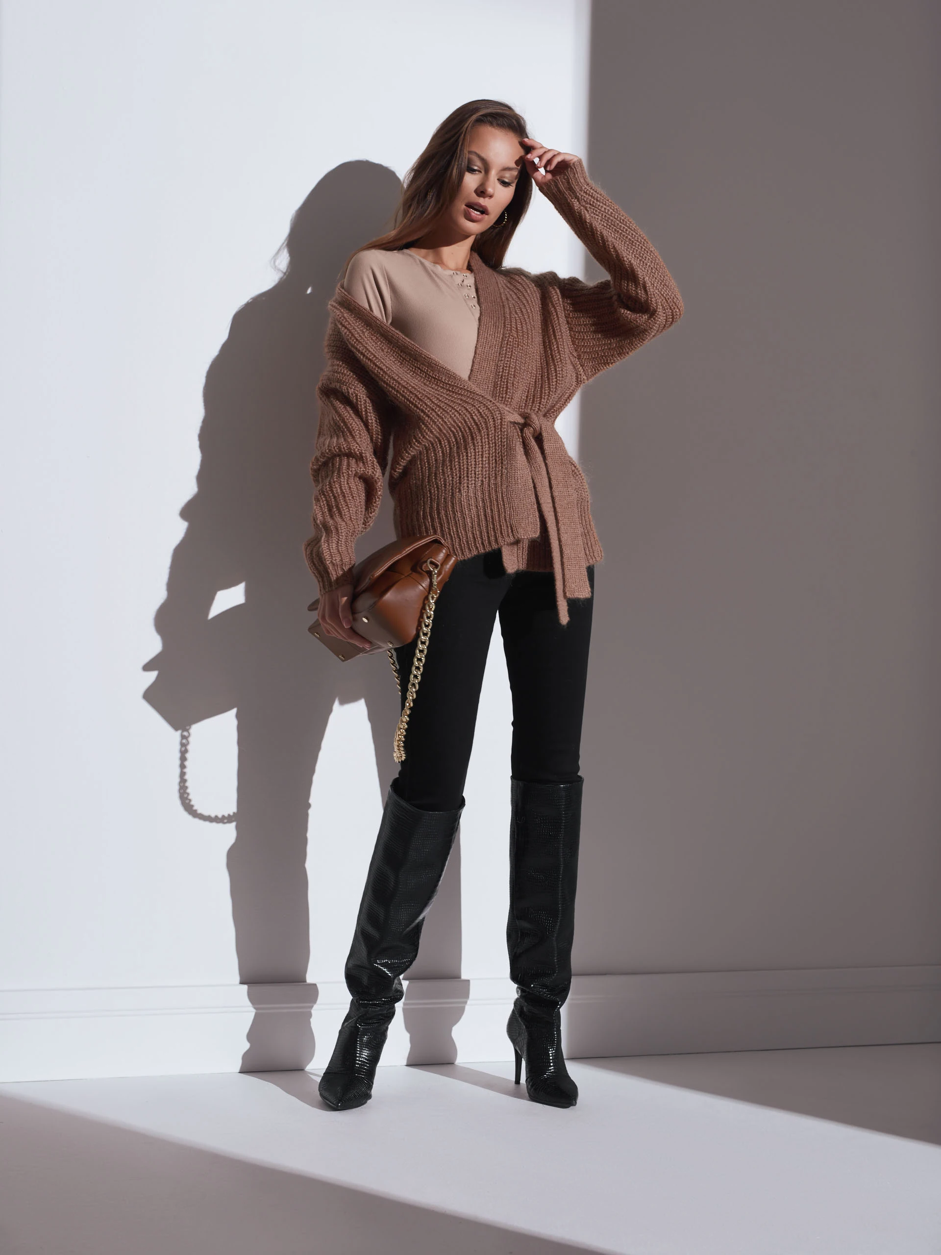 CARAMEL SWEATER WITH BINDING