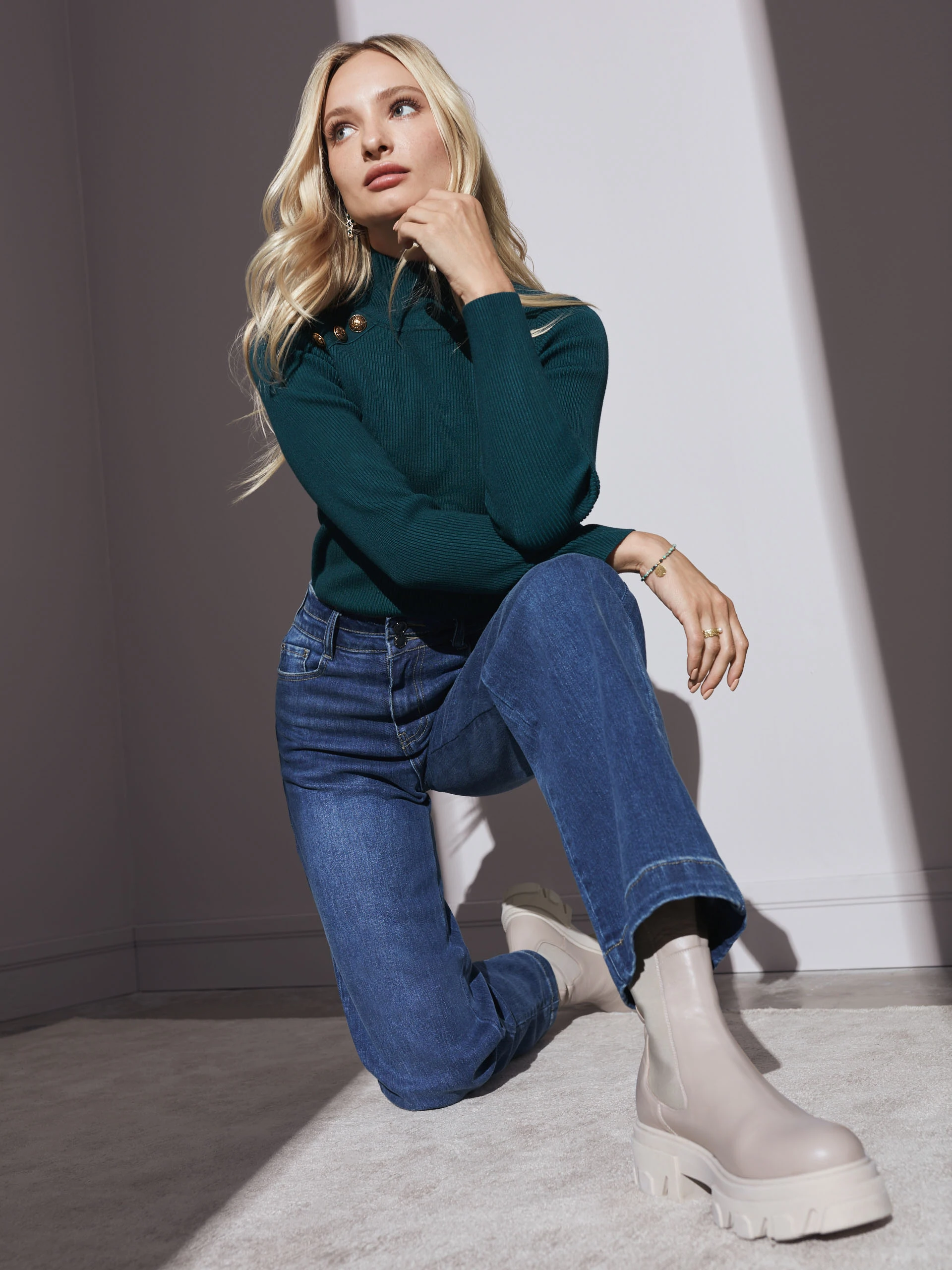 GREEN HALF TURTLENECK SWEATER