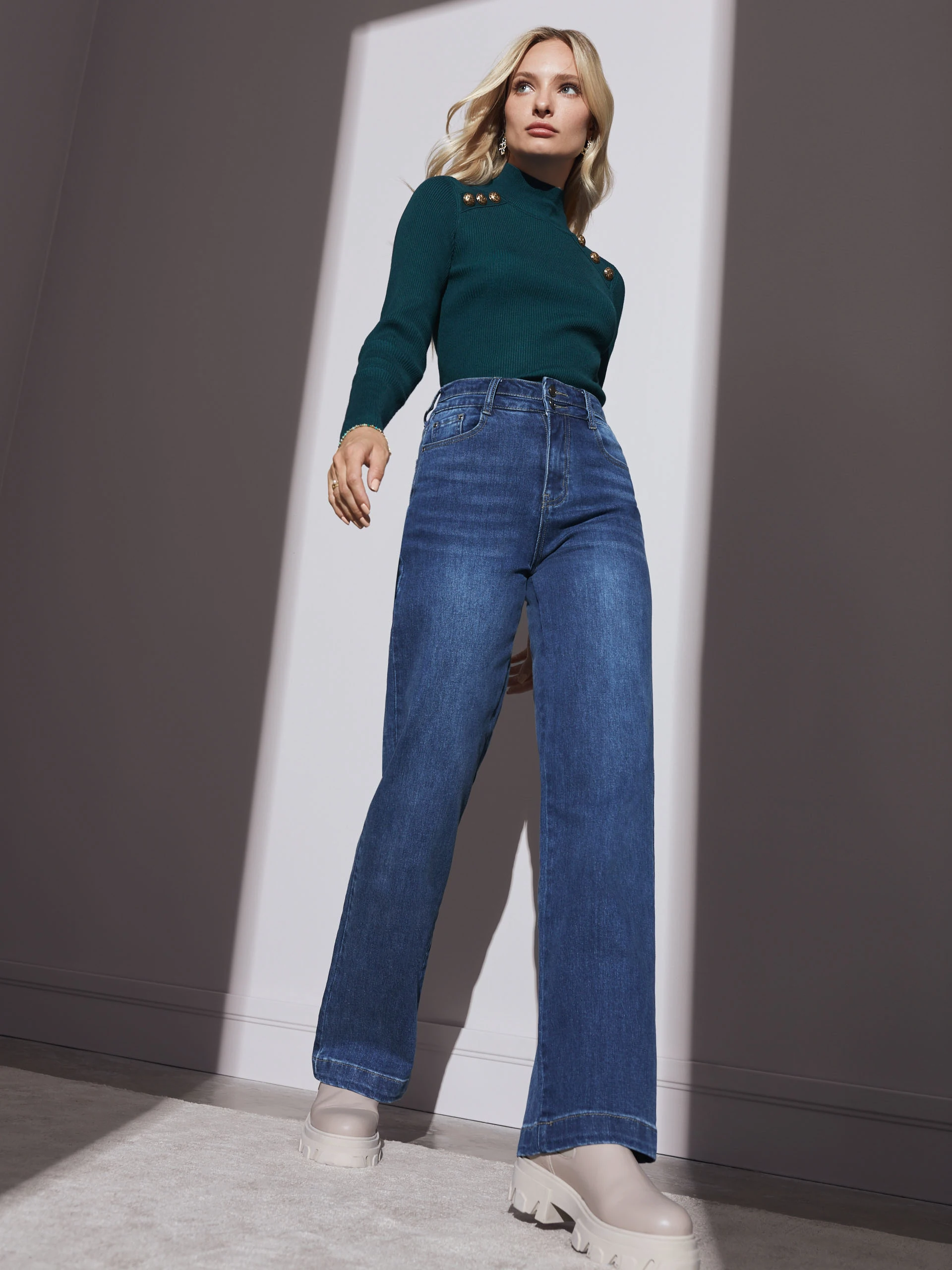 GREEN HALF TURTLENECK SWEATER