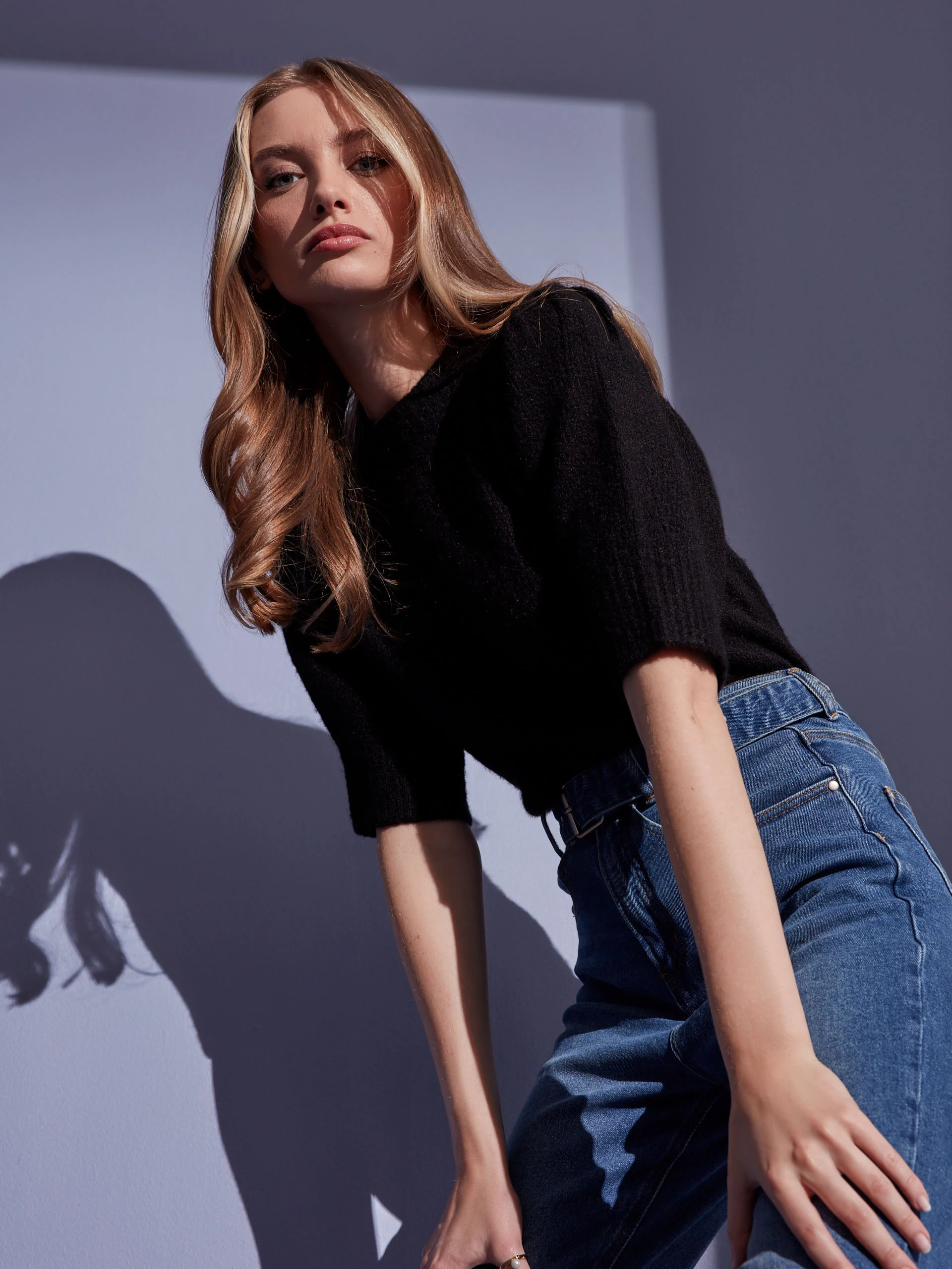 BLACK SWEATER WITH BUFF SLEEVES