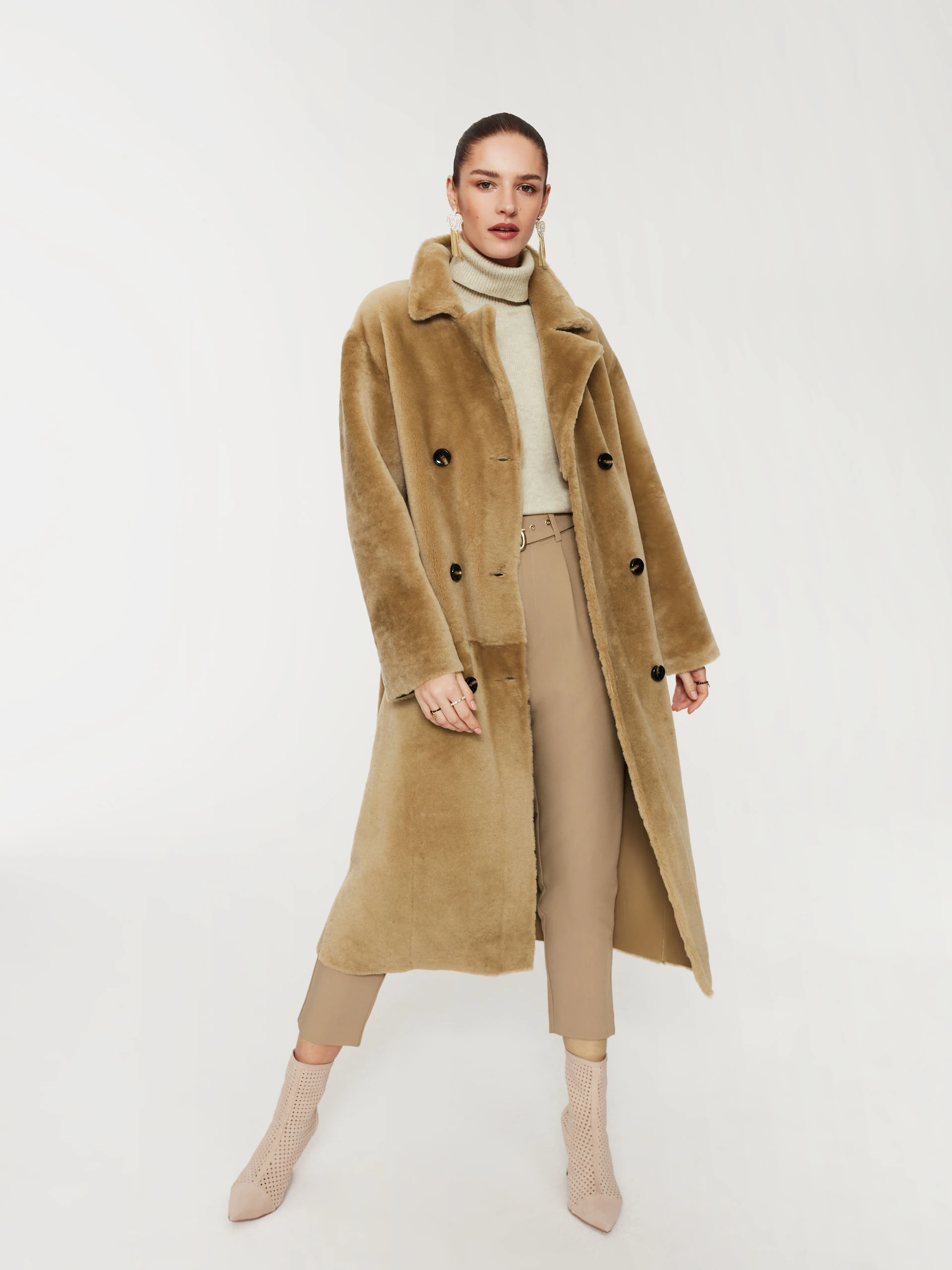 Caramel double-breasted sheepskin coat