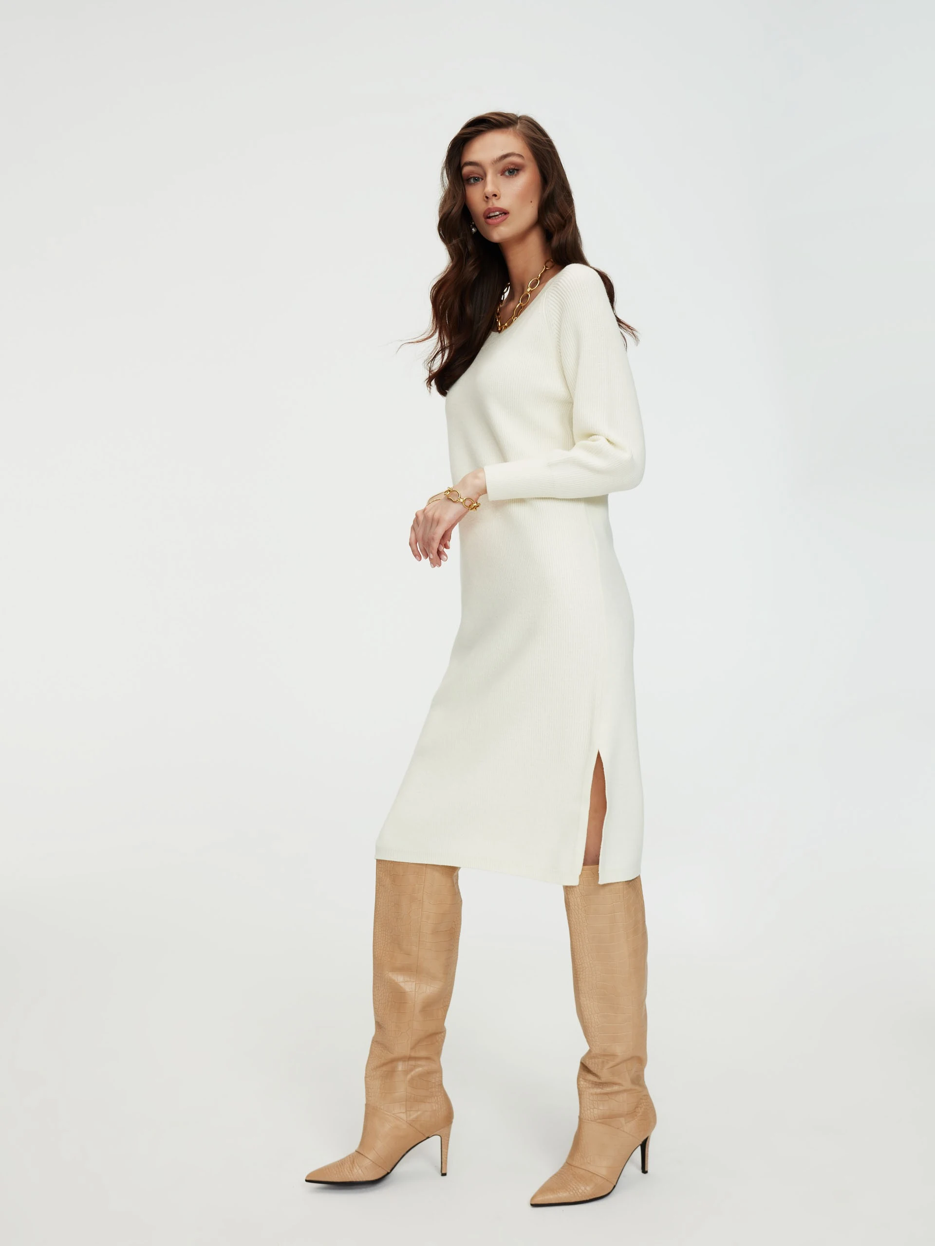 Knitted dress in ecru