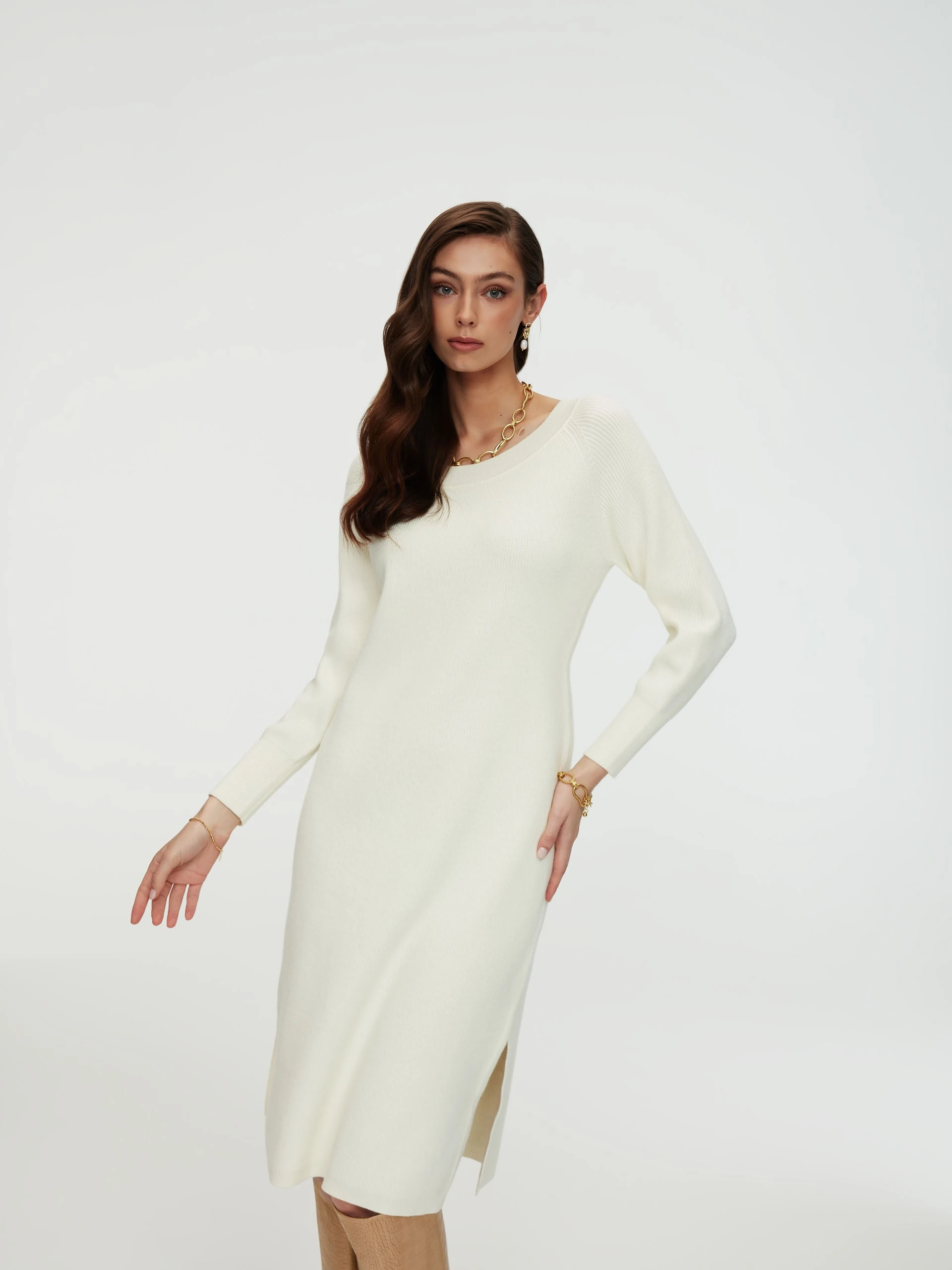 Knitted dress in ecru