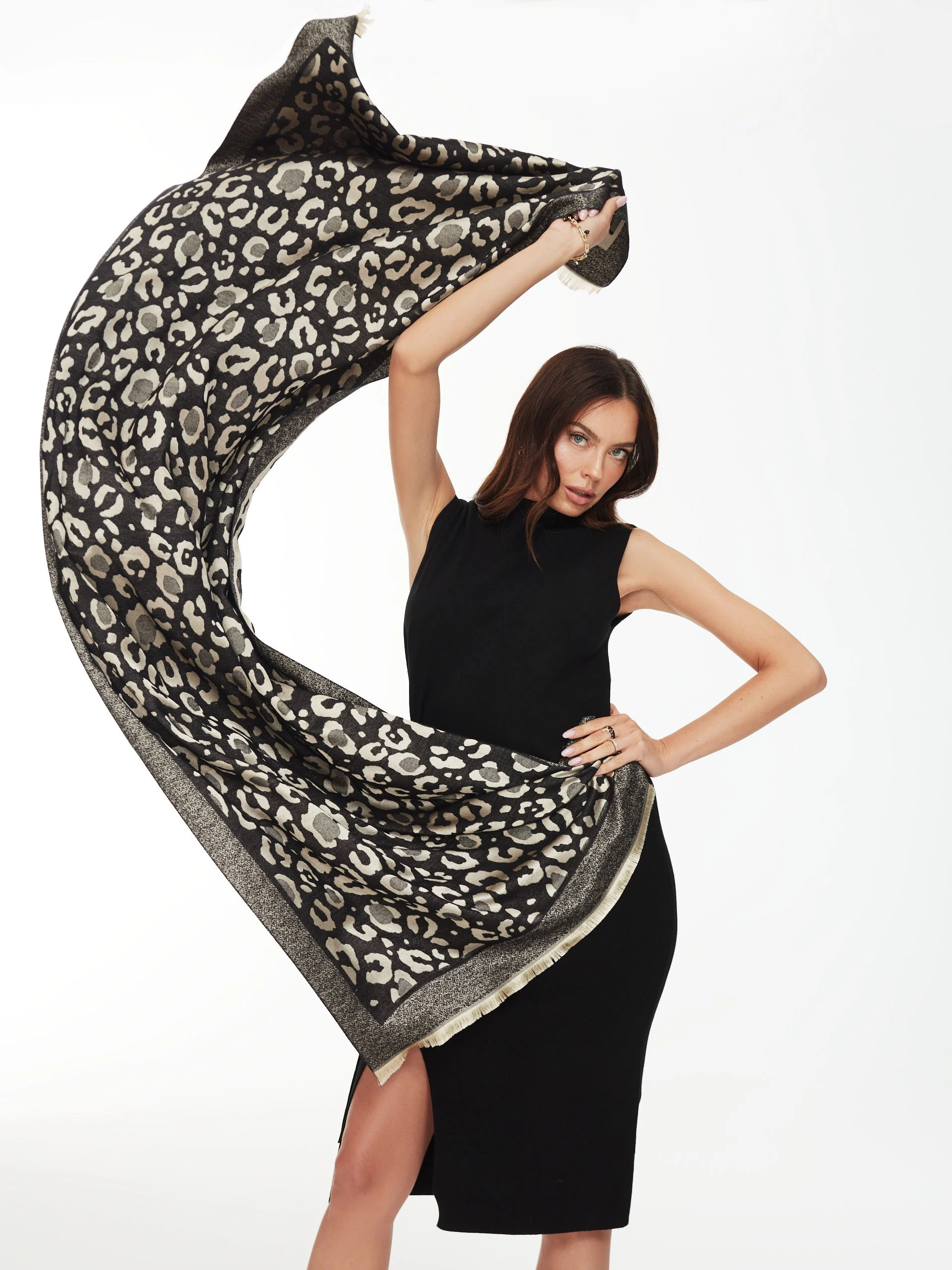 Black dress with waist tie