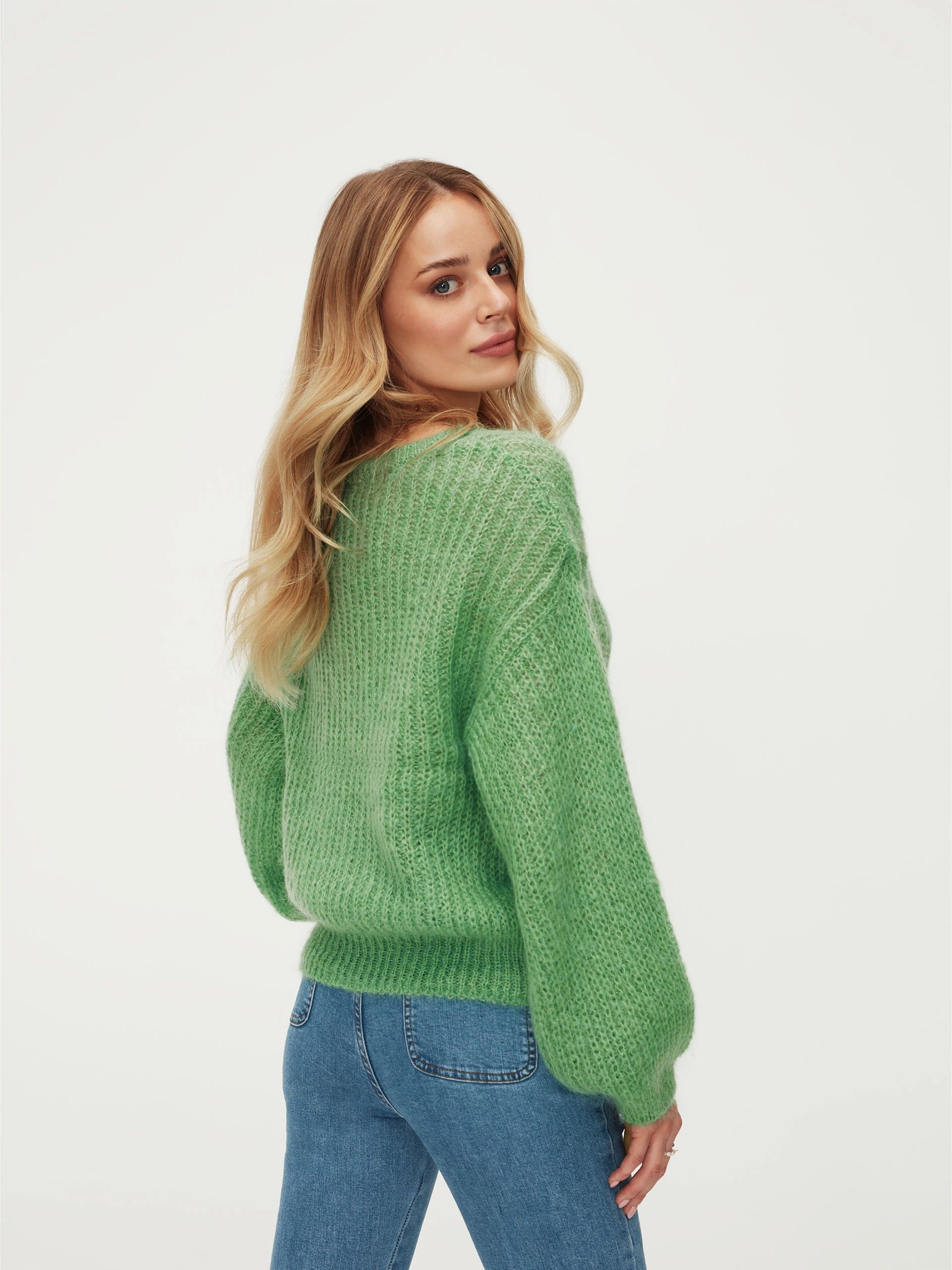 Green sweater with puff sleeves