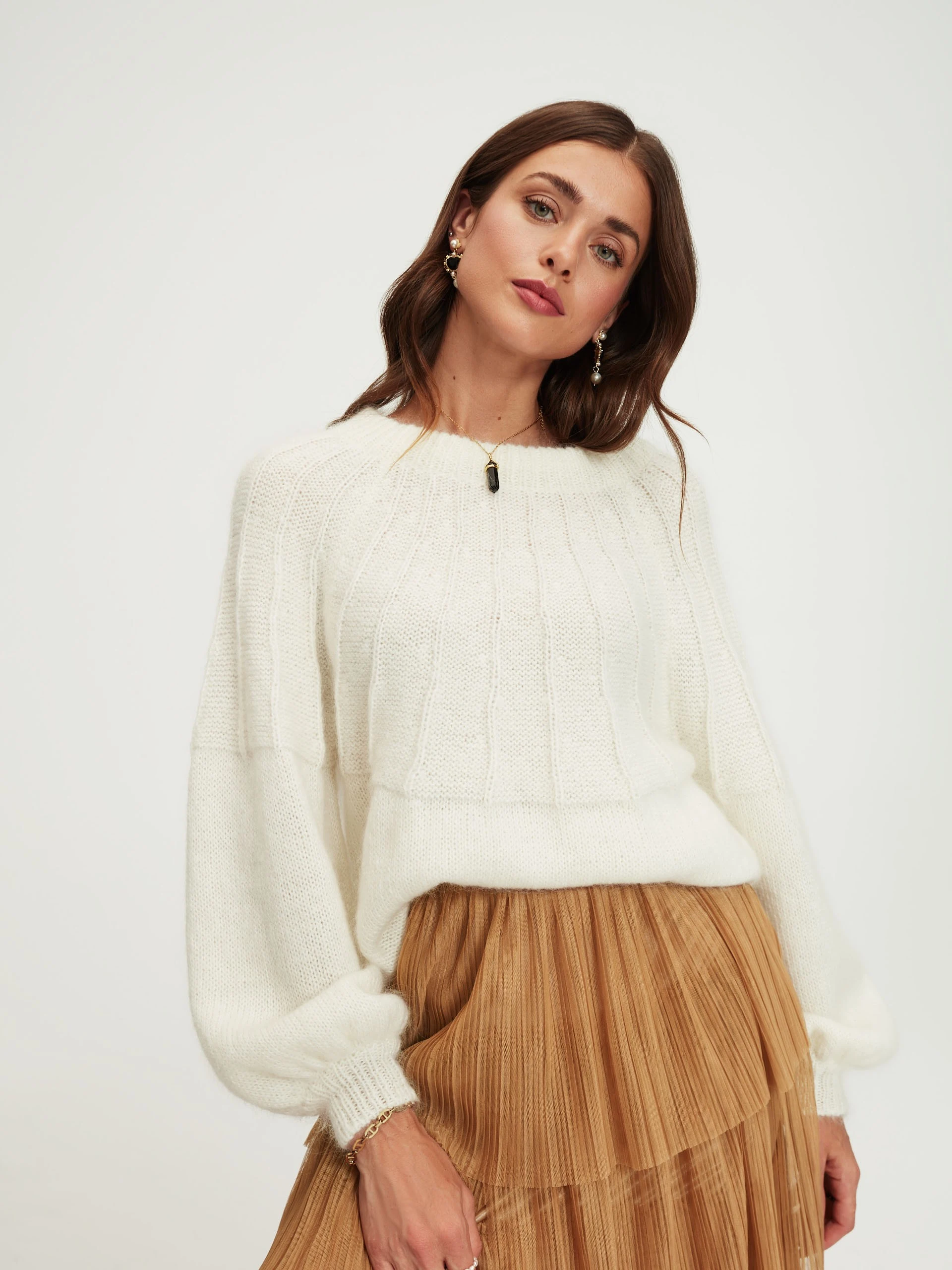 White oversize sweater